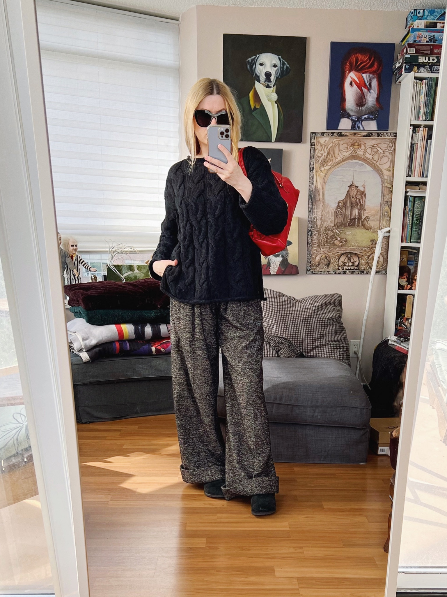 I still haven’t hemmed these trousers 😬
Trousers and bag secondhand.

•
.  #falllook  #torontostylist #StyleOver40  #secondhandFind #fashionstylist #FashionOver40  #vintageprada #birkenstockboston #MumStyle #genX #genXStyle #shopSecondhand #genXInfluencer #WhoWhatWearing #genXblogger #secondhandDesigner #Over40Style #40PlusStyle #Stylish40s #styleTip  #secondhandstyle 

#LTKover40 #LTKstyletip #LTKshoecrush