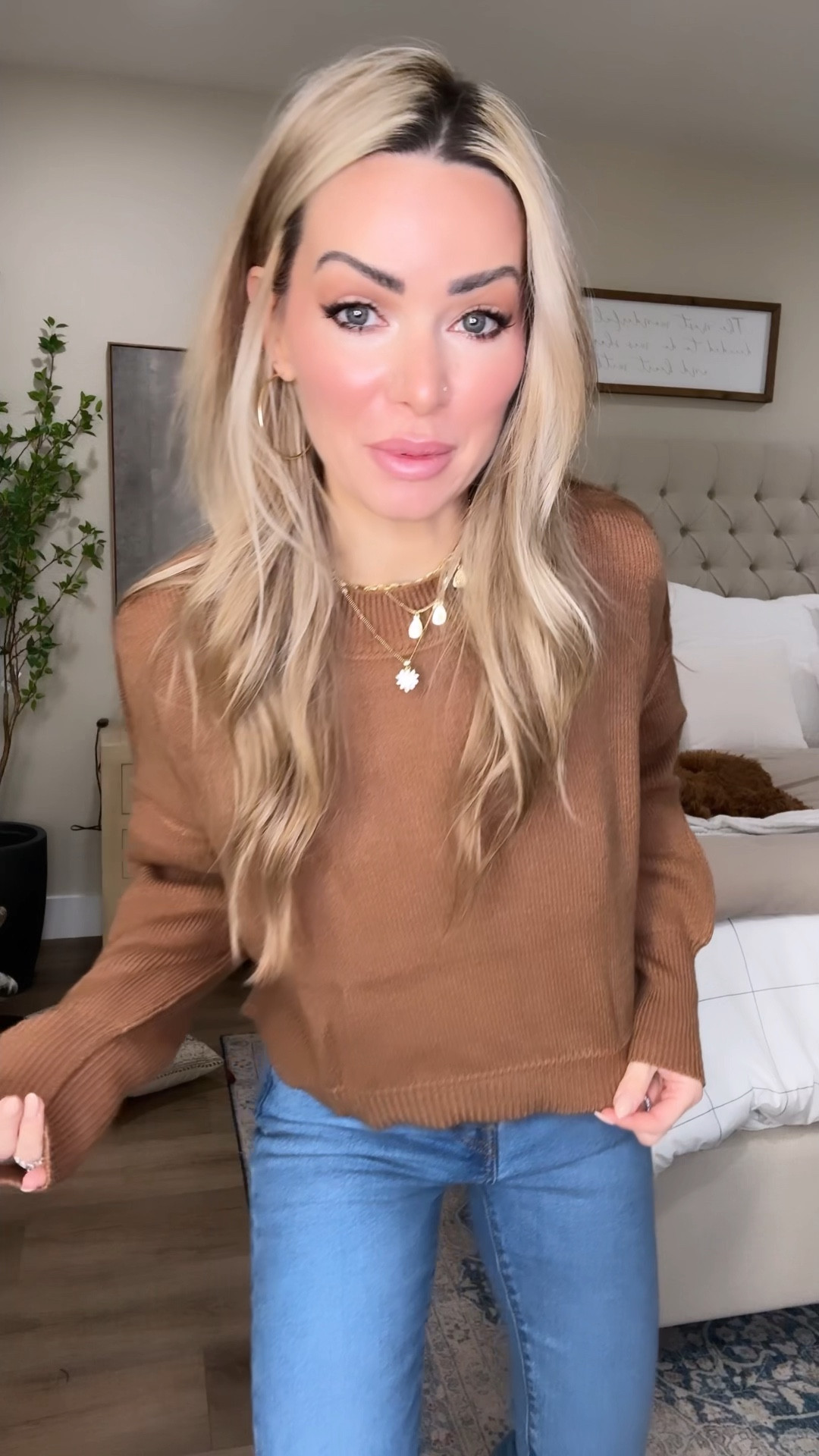 Amazon fashion finds!
Free people lookalike sweater size small
High waist straight leg ankle jeans size 25
Cognac boots true to size 

#LTKfindsunder50 #LTKVideo #LTKsalealert