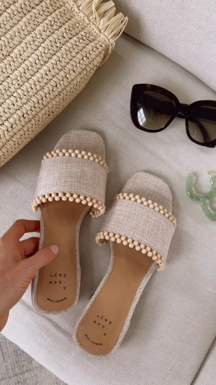 Love this neutral low heel! A shoe you can pull for are on repeat & currently 40% off!

Loverly Grey, Target sandals, Target heels, neutral heels, Target circle week, Target sale 

#LTKSeasonal #LTKSaleAlert