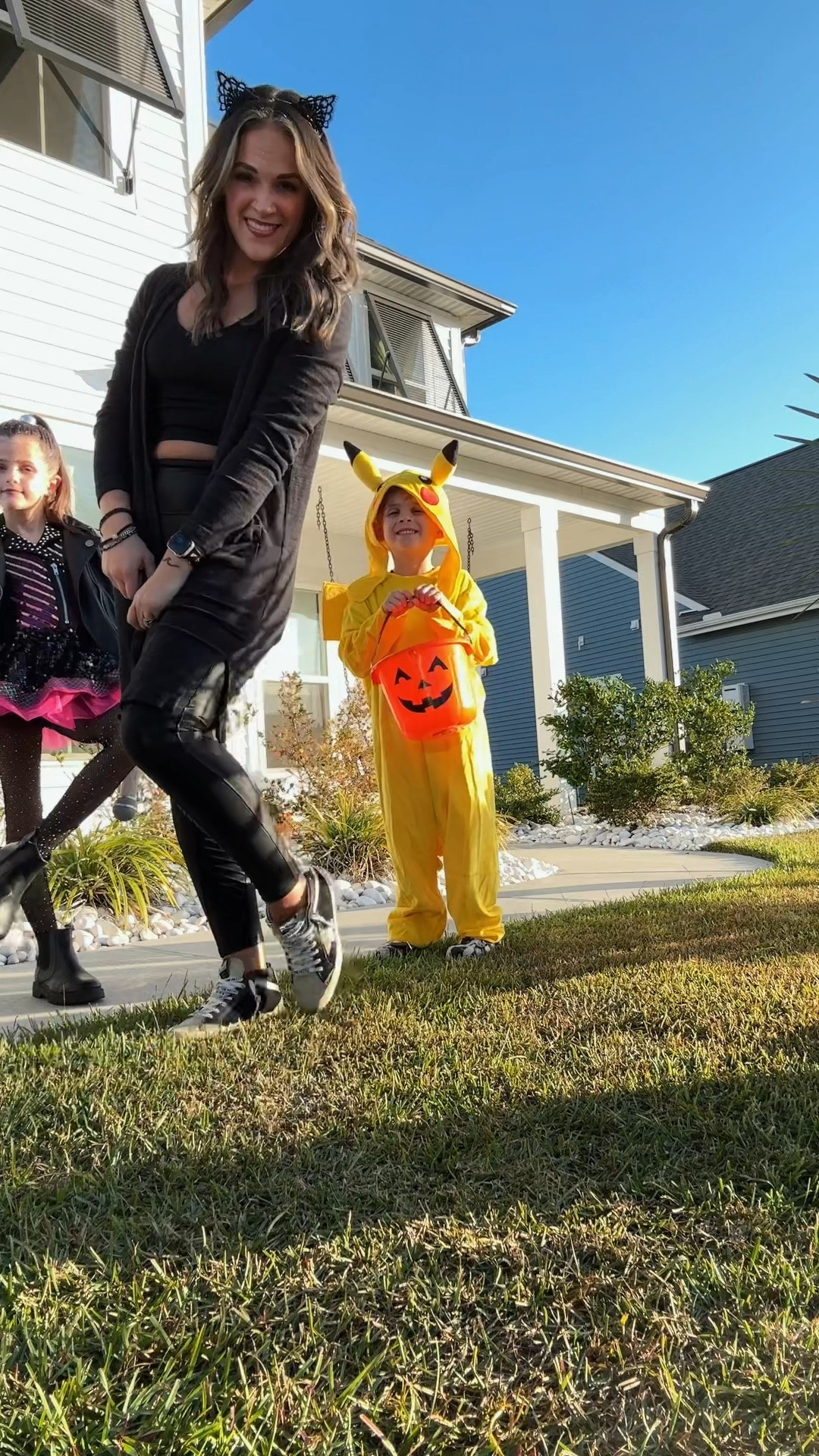 What I wore on Halloween. 

Cardigan, moto leggings, spanx leggings, Halloween costume

#LTKHoliday #LTKSaleAlert #LTKSeasonal