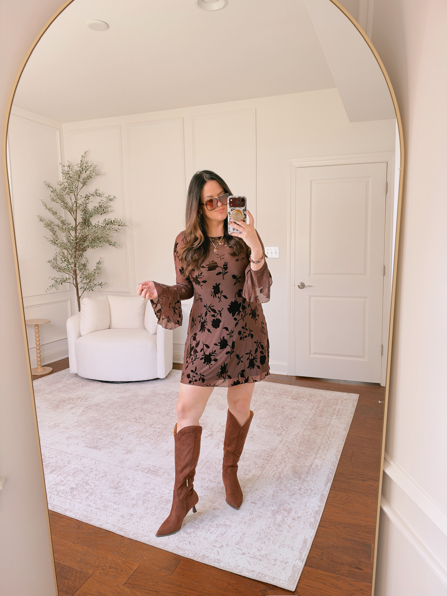 Wearing an XL in the dress 

 #LTKSeasonal #LTKMidsize