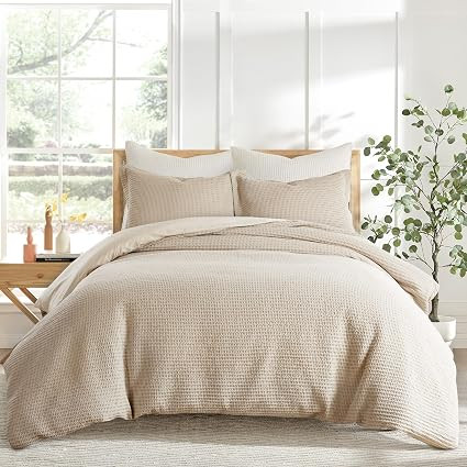 Levtex Home Cloud Waffle Twin/Twin XL Comforter Set (68x88in) with 1 Pillow Sham (26x20in) - Soli... | Amazon (US)