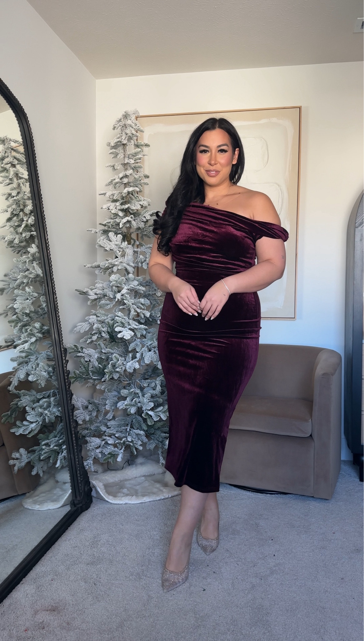 Holiday dress from Nordstrom! Size large!
-
-
-
Holiday party outfit, holiday dress, Christmas party outfit, Christmas dress, New Year’s Eve dress, NYE outfit, midsize dress, midsize holiday outfit, size 12, size 16

#LTKSeasonal #LTKHoliday #LTKStyleTip