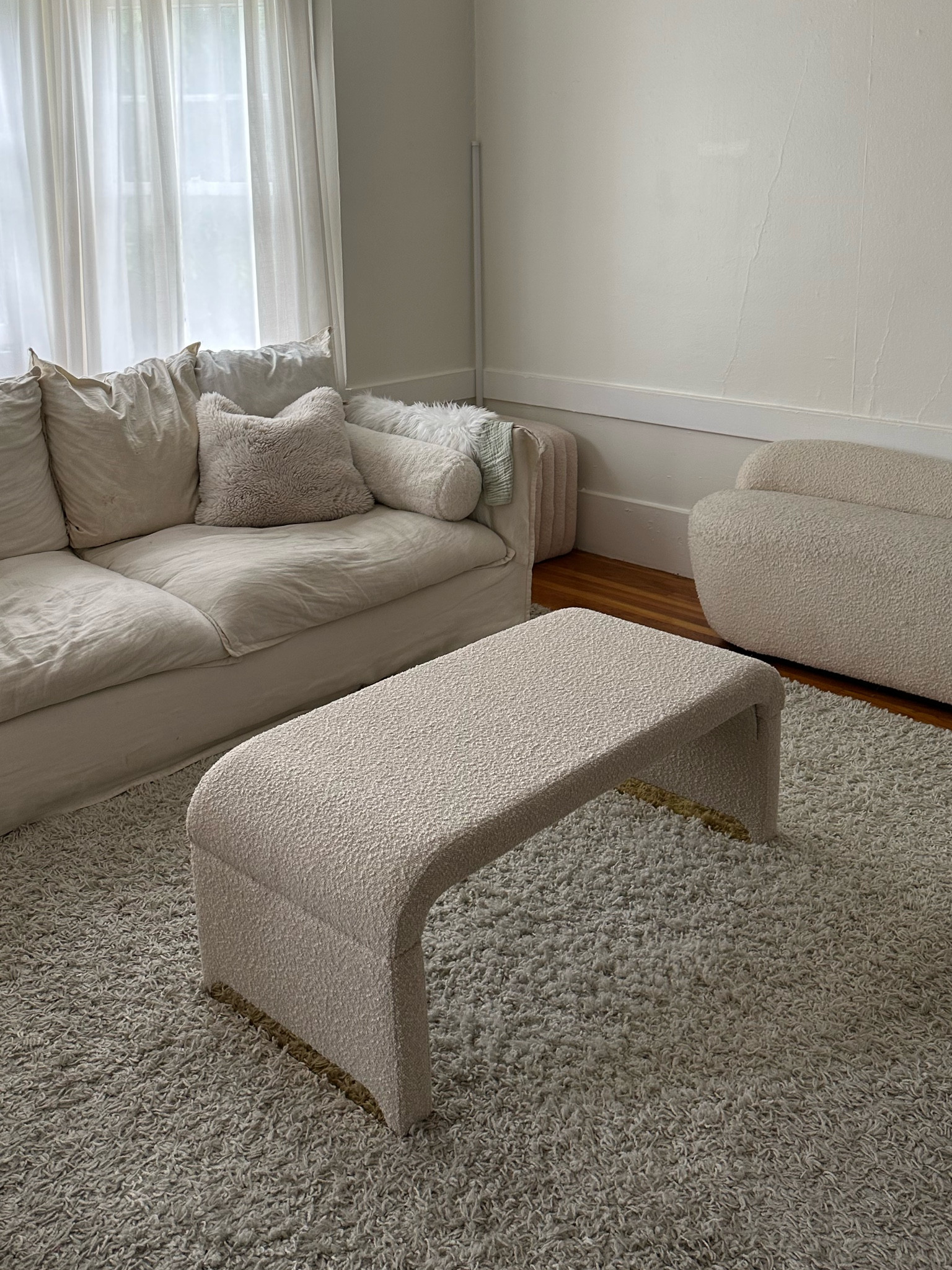 $100 amazon boucle coffee table / ottoman 🤍

#LTKFind #LTKhome #LTKunder100