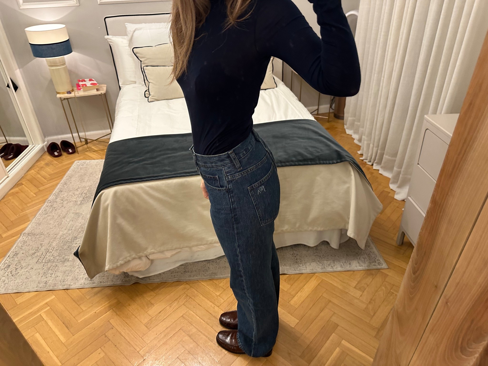 Vaquero JW ANDERSON + camiseta térmica 