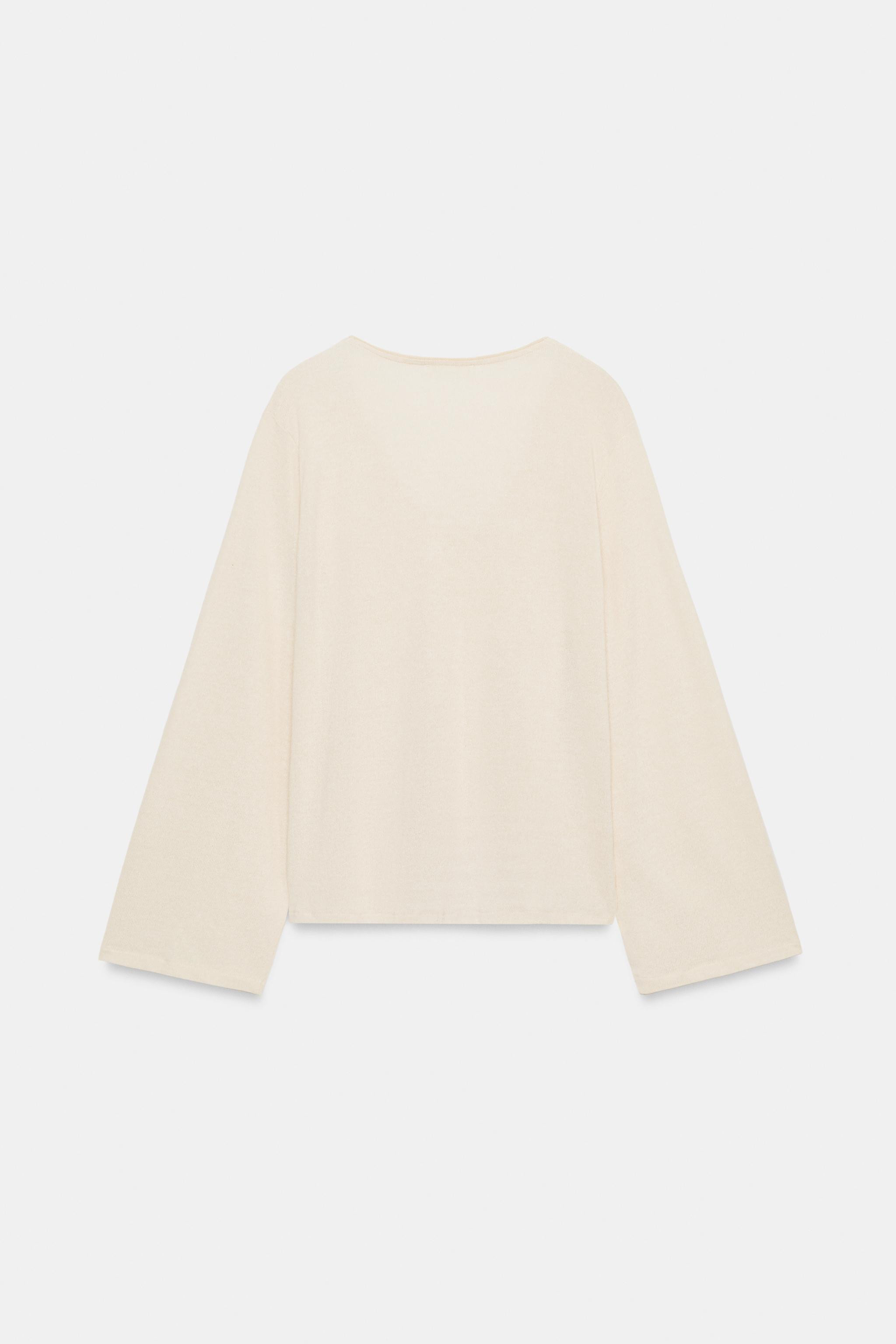 TEXTURED V-NECK T-SHIRT | Zara UK