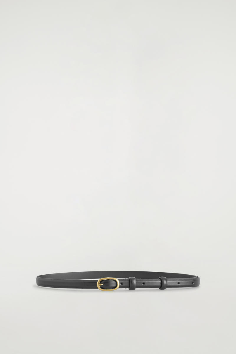 Oval-Buckle Slim Leather Belt | COS UK