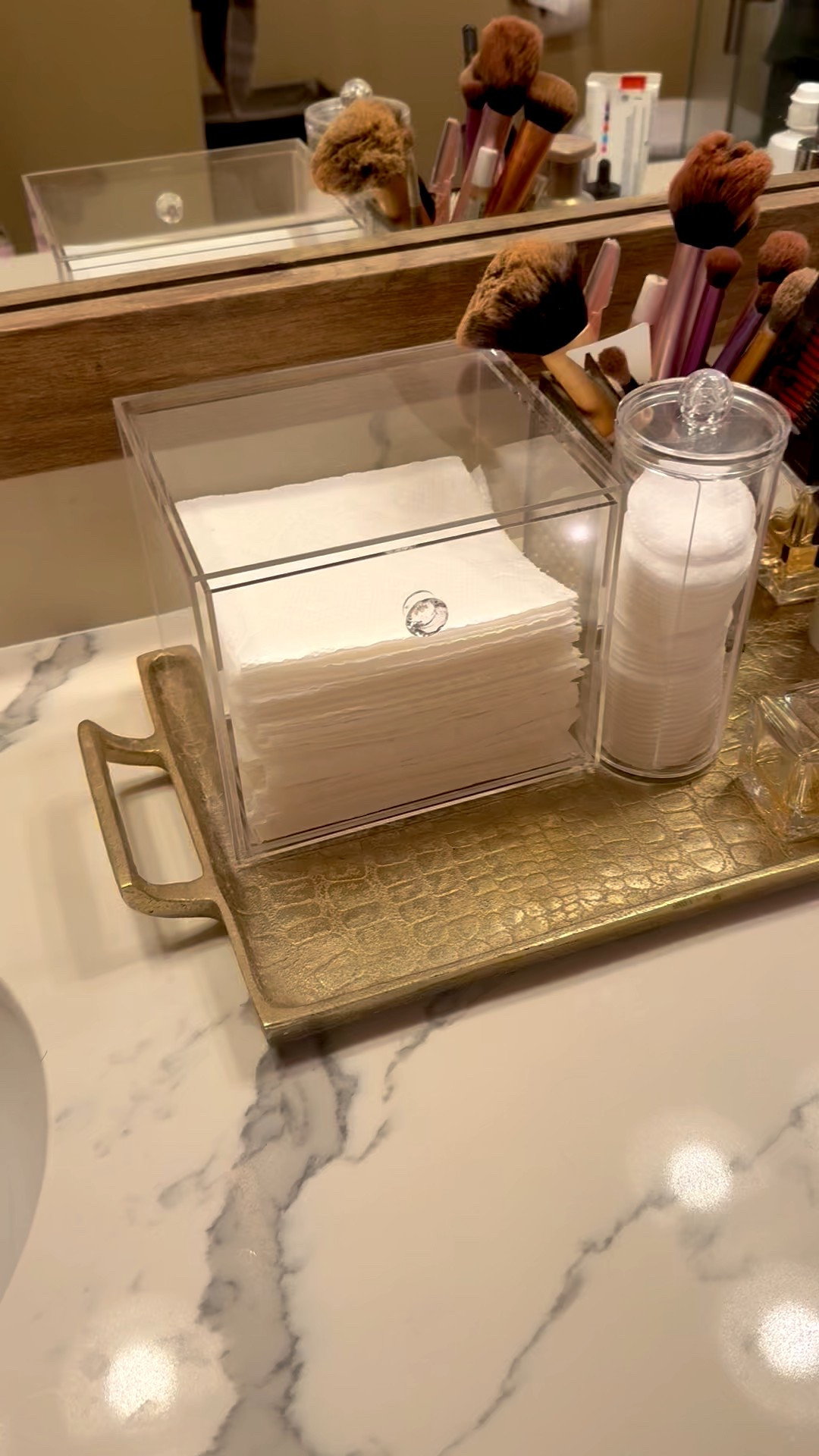 Love this acrylic drawer for my paper towels I use to wipe my face after I wash it. I never use a towel I only pat it dry with a paper towel. 

#LTKselfcare #LTKHome #LTKBeauty