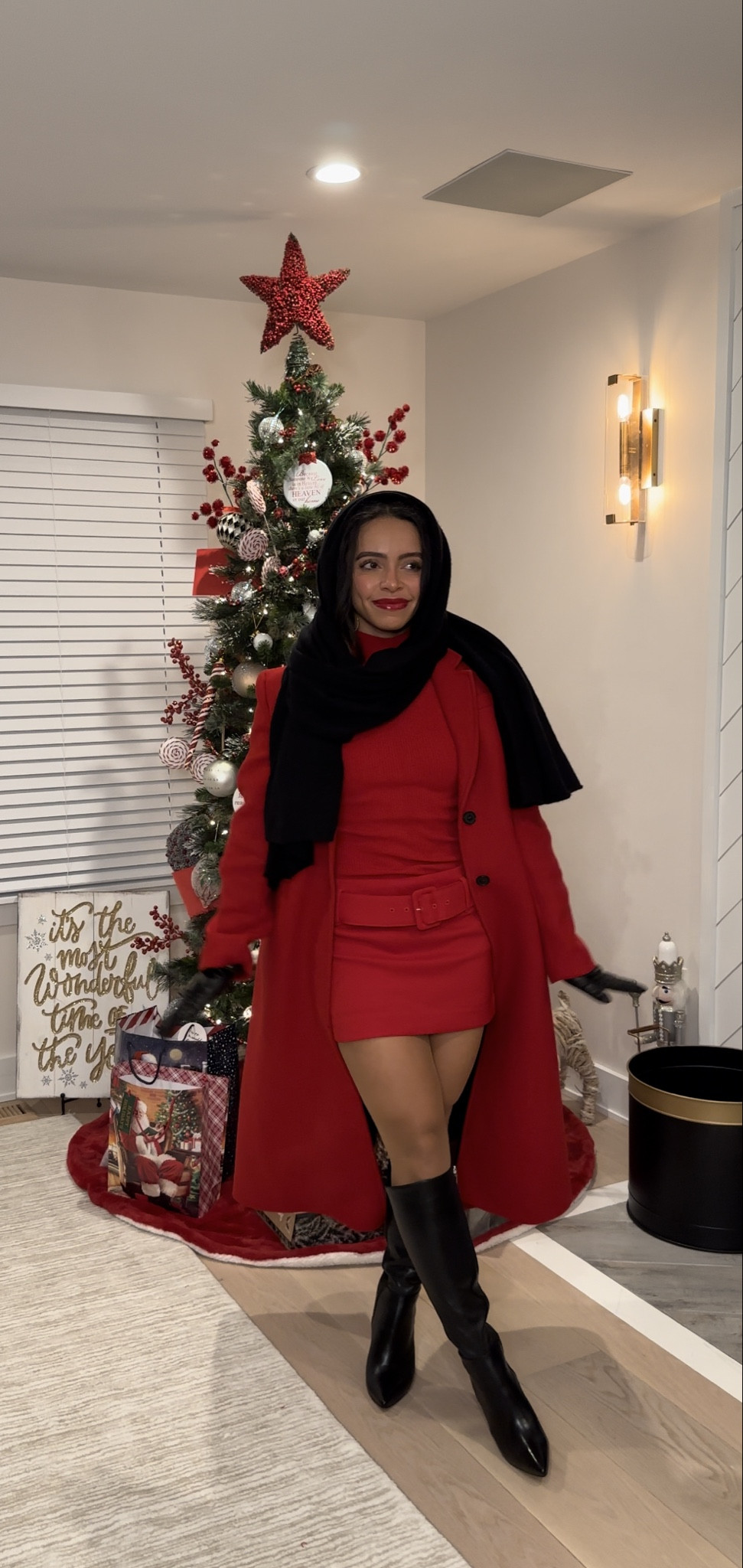 Elegant red two piece skirt set.

#LTKstyletip #LTKSeasonal #LTKHoliday