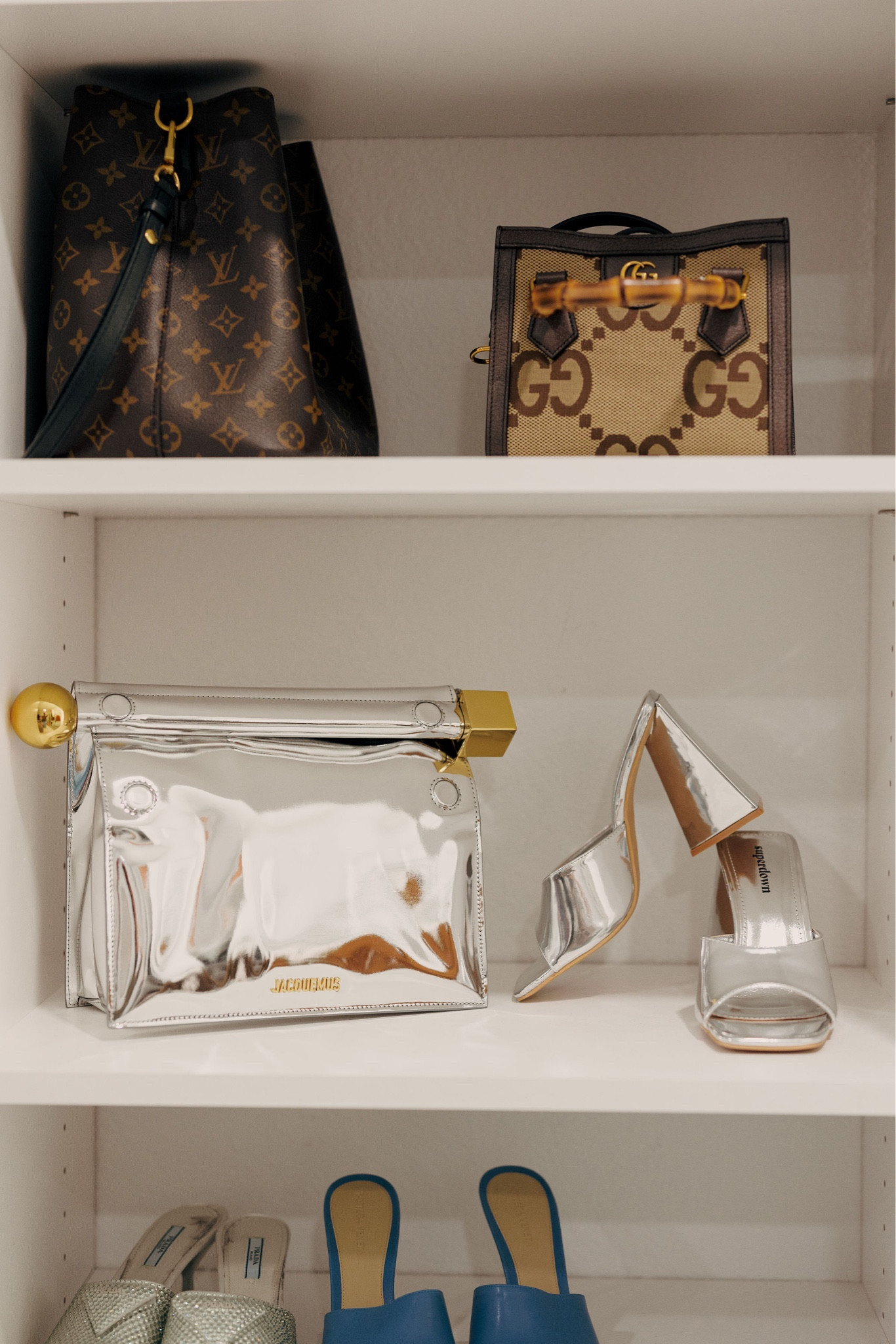 New fall goodies! I’ve been loving metallics! The Superdown shoes and Jacquemus bag are the perfect addition for my fall looks! 

#LTKshoecrush #LTKGiftGuide #LTKSeasonal