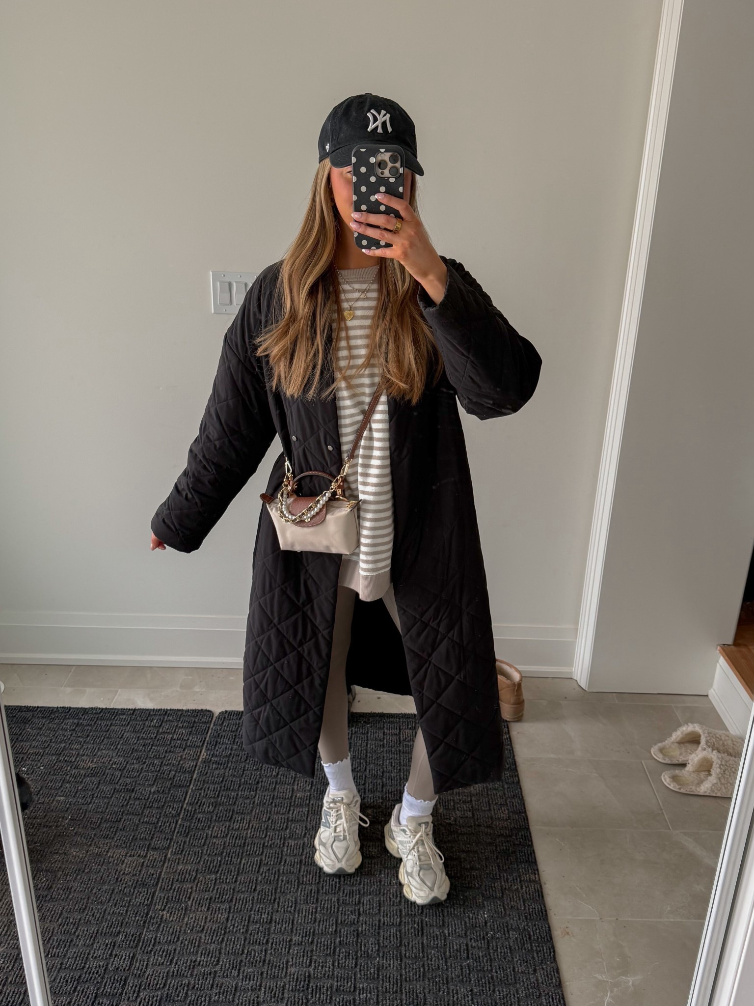 Sunday errands ootd🌸

Quilted jacket is old from Mango but I linked a similar one!