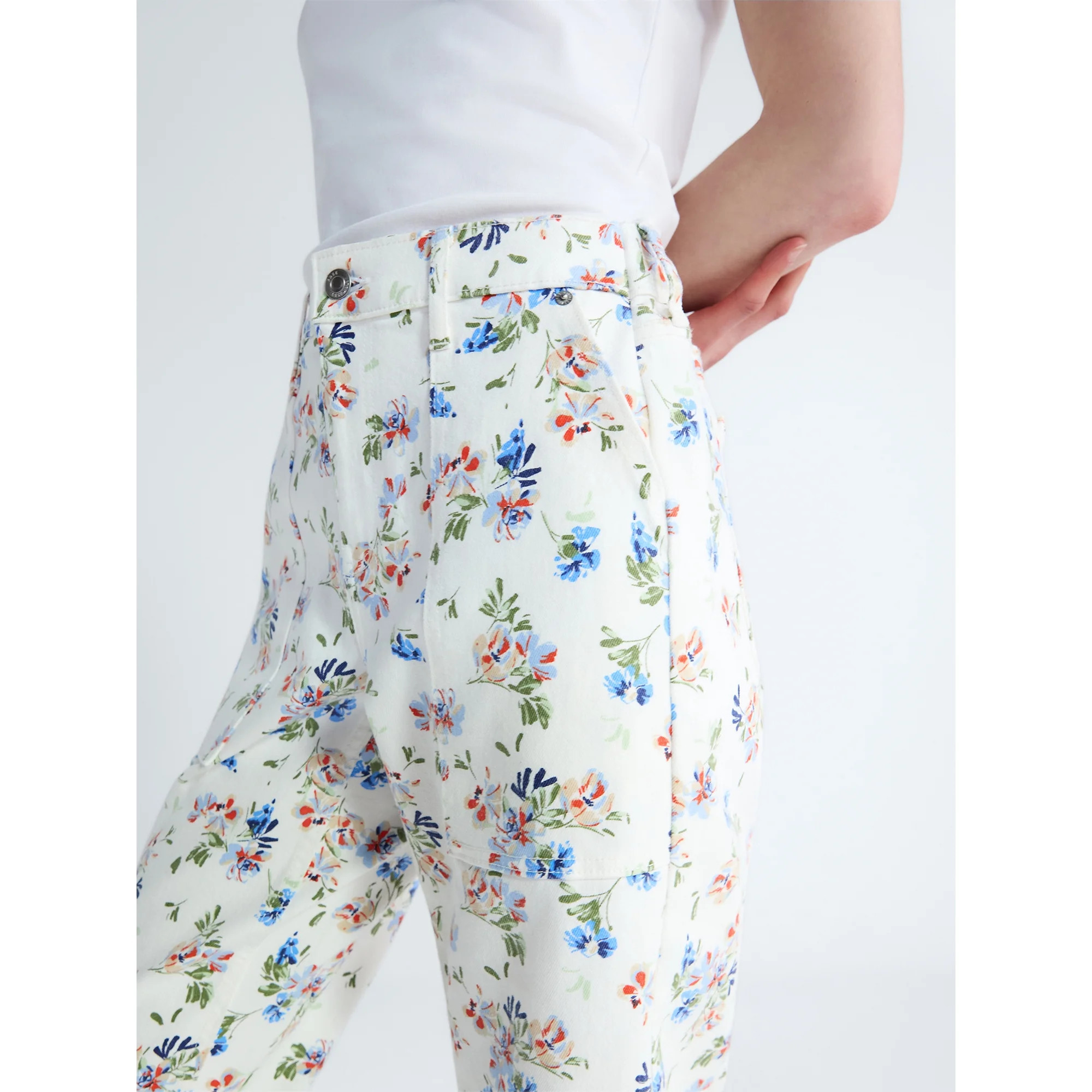 Free Assembly Women's Floral Pants with Chop Pockets, Sizes XS-XXL | Walmart (US)