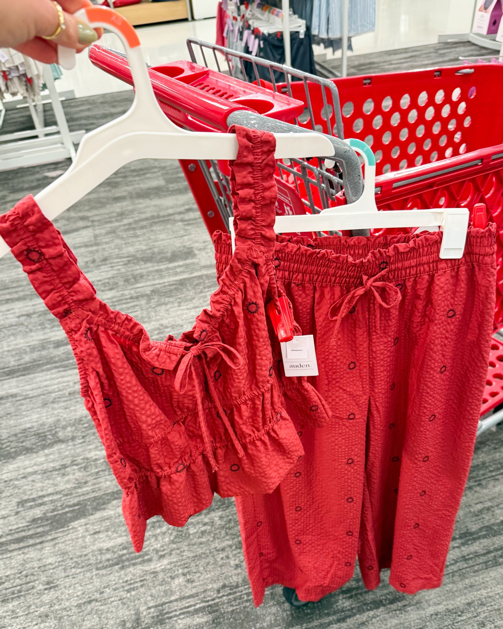 Pjs or a cute matching set?😍

@Target 
#pjs #pajamas #matchingset #2pieceset #target

#LTKgrwm #LTKmorningroutine #LTKMidsize