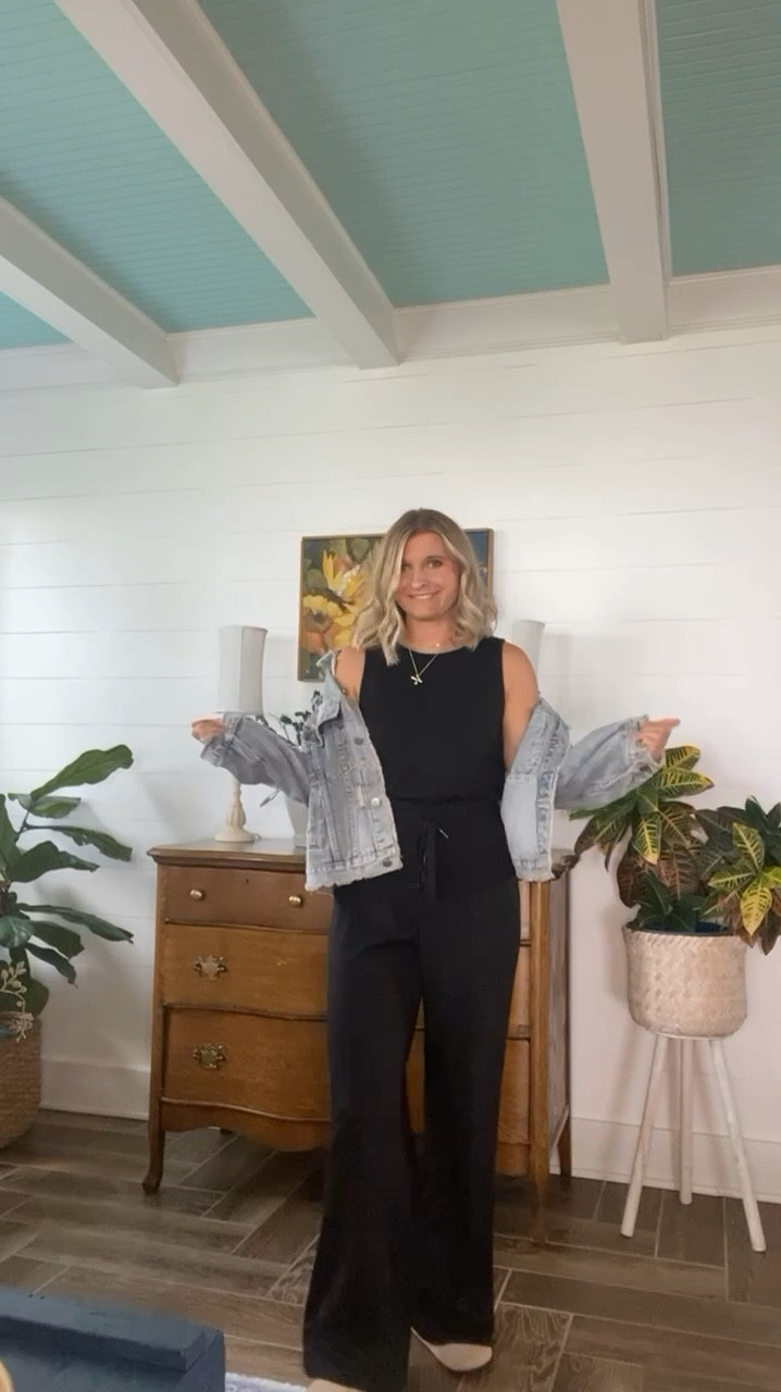 I styled this jumper last year and now that temps have dropped for faux fall I’m breaking it out again. Let’s cozy it up with some fall/winter essentials 

#LTKSeasonal #LTKStyleTip #LTKVideo