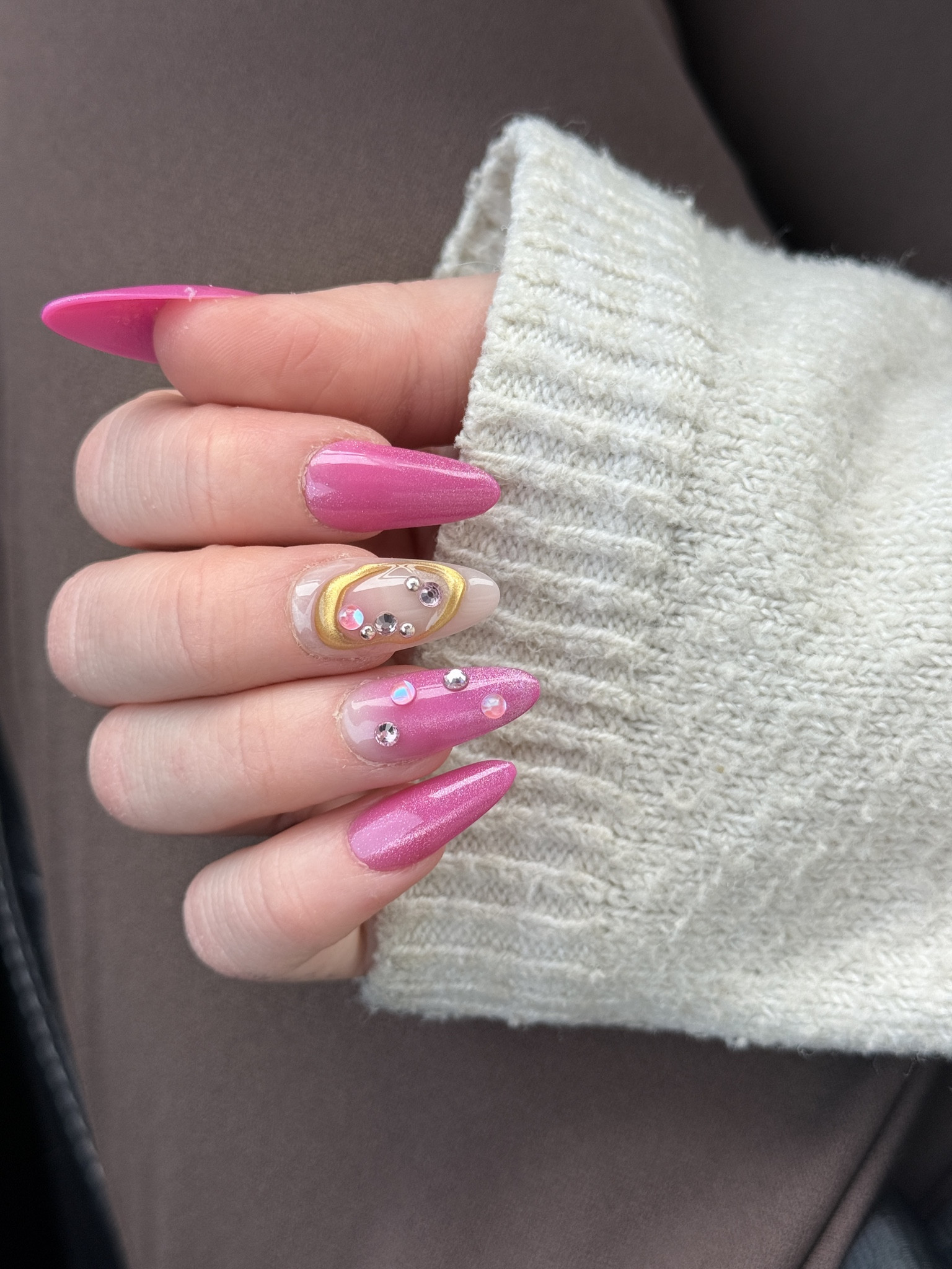 I've officially become a press-on nail believer 💅✨ These KISS press-on nails genuinely look like a salon manicure! They're durable, easy to apply, last so well, and I get compliments every single time I wear them. I've linked my favorite styles!
#KISSNails #PressOnNails #NailInspo #DIYManicure #SalonNails #AffordableBeauty #BeautyFinds #LTKBeauty #NailGoals #EverydayGlam

#LTKdayinmylife #LTKgrwm #LTKselfcare