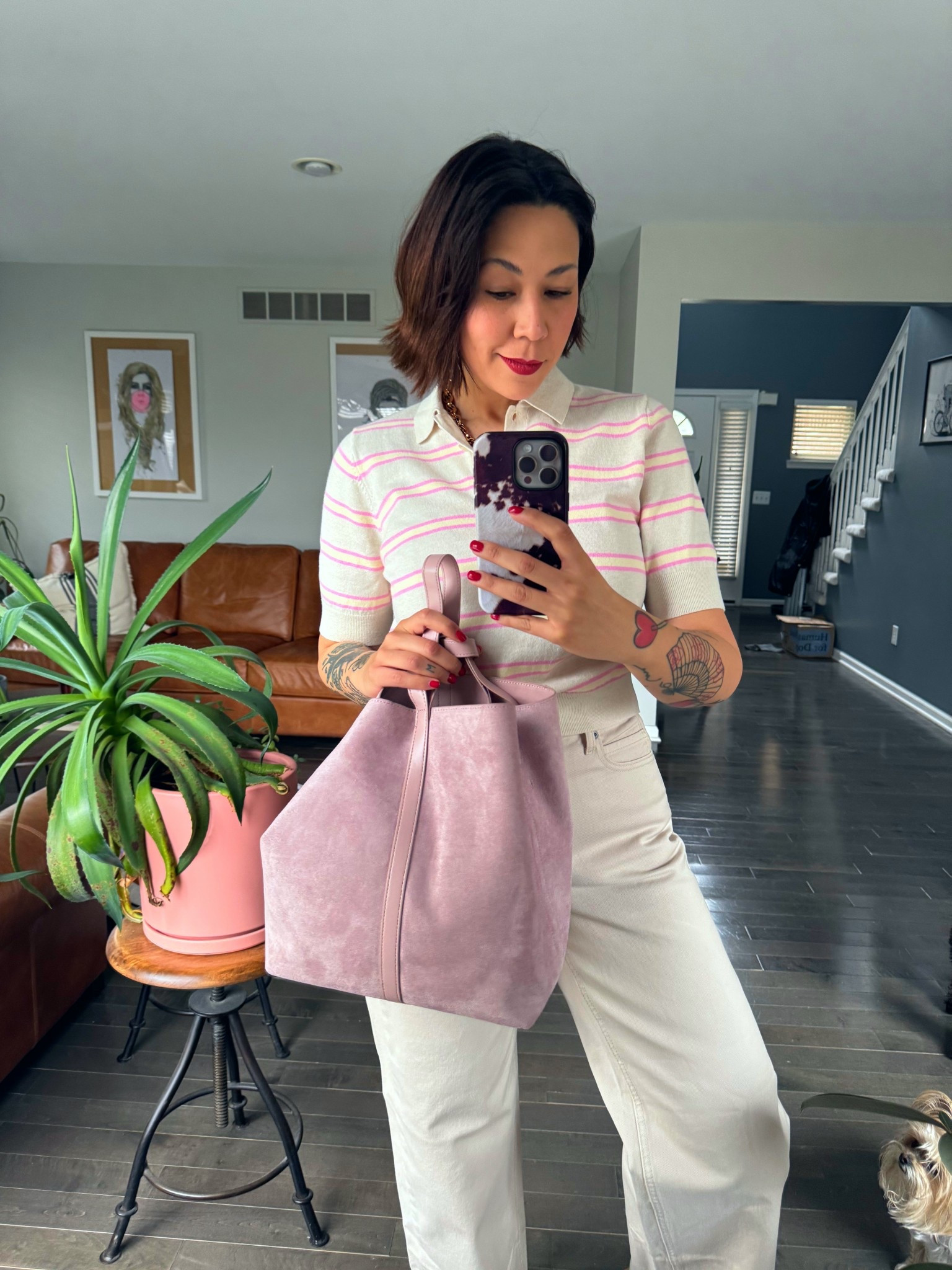 Total look de Old Navy
La blusa la llevo en talla mediana y los pantalones en talla ocho, todo es True to size y eso sí ojo los Jeans no tienen Stretch 🎀🫶