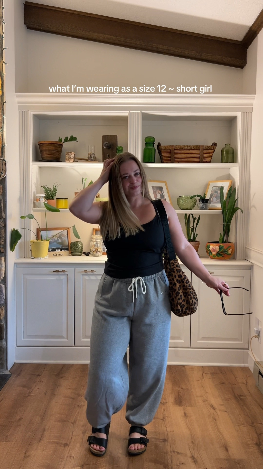 Sundays are for sweatpants 🩶

@aerie @BAGGU @BIRKENSTOCK USA 

#whatimwearing #ootd #size12fashion #size12 
#midsizefashion

#LTKMidsize #LTKootd