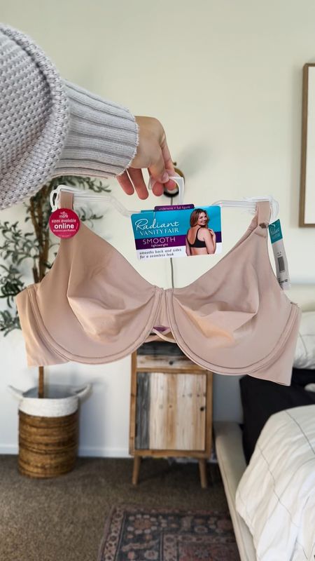 Smoothing bra for any cozy outfit! Only $16.94 at Walmart! Fall mom style, school pick up! 

#LTKSeasonal #LTKmidsize #LTKstyletip