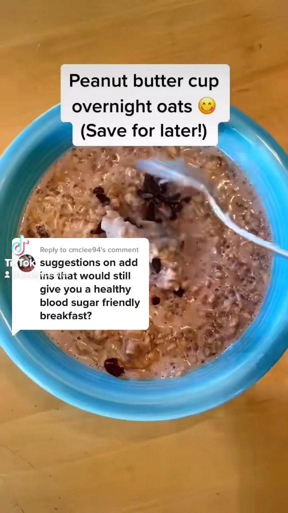 Chocolate peanut butter overnight oats for a filling breakfast for weight loss and a diabetic diet

#LTKfit