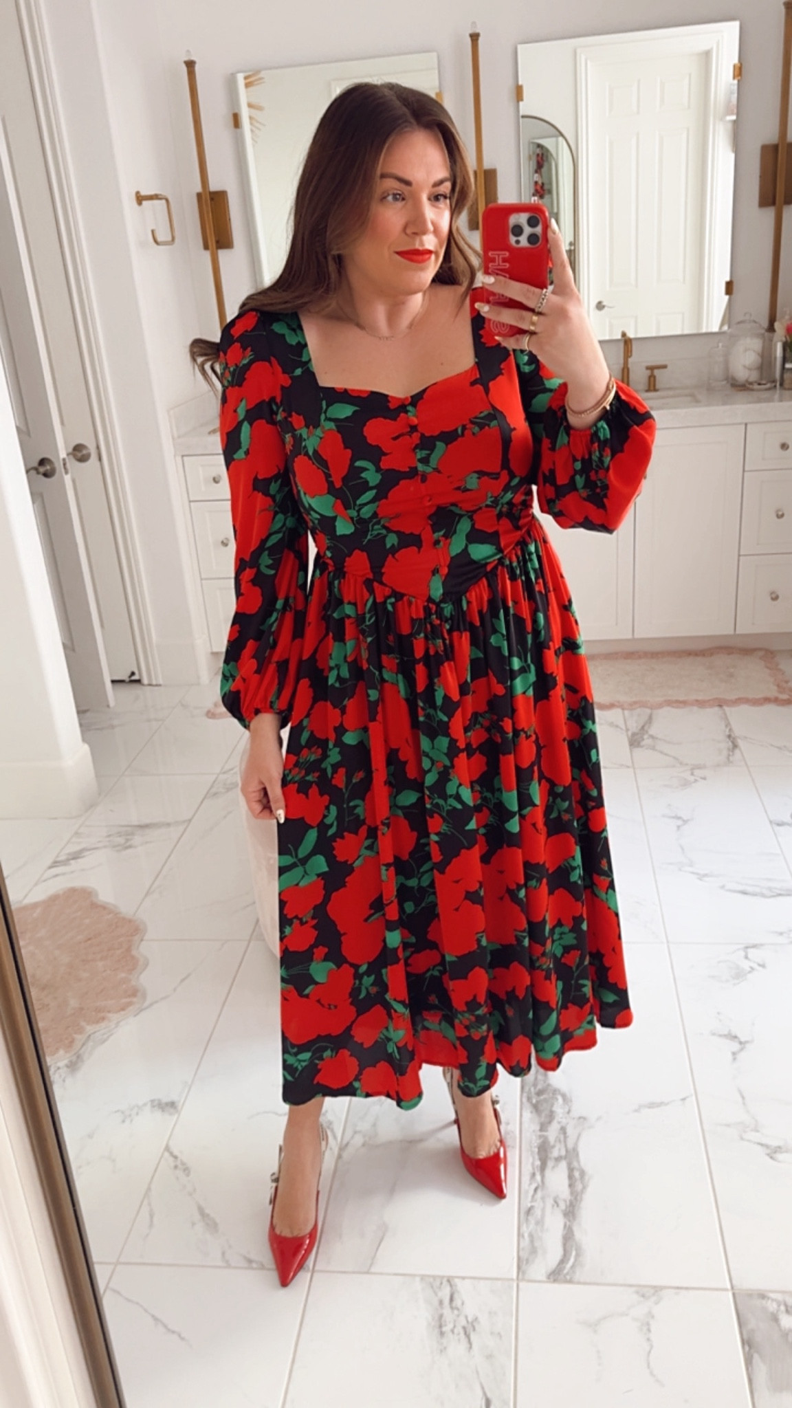 curvy red and green floral Holiday  christmas dress! wearing size 12 and fits TTS. this dress zips and laces up. 

use code CHEER30SARAHT for 30% off until Nov 9th 

#LTKHoliday #LTKSeasonal #LTKMidsize