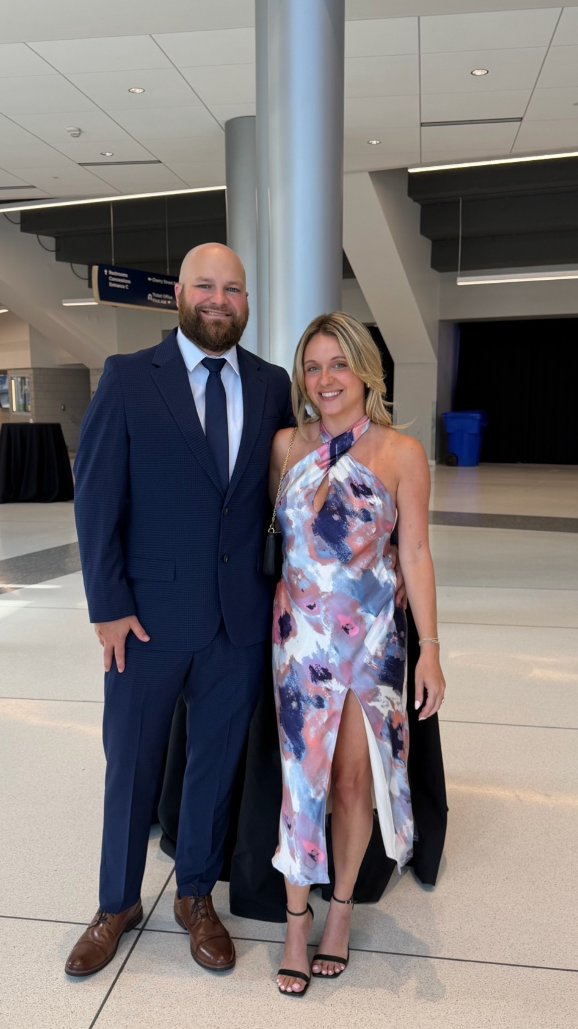 Love getting to dress up for a night honoring ISU athletics! 💙 #cocktaildress #dress