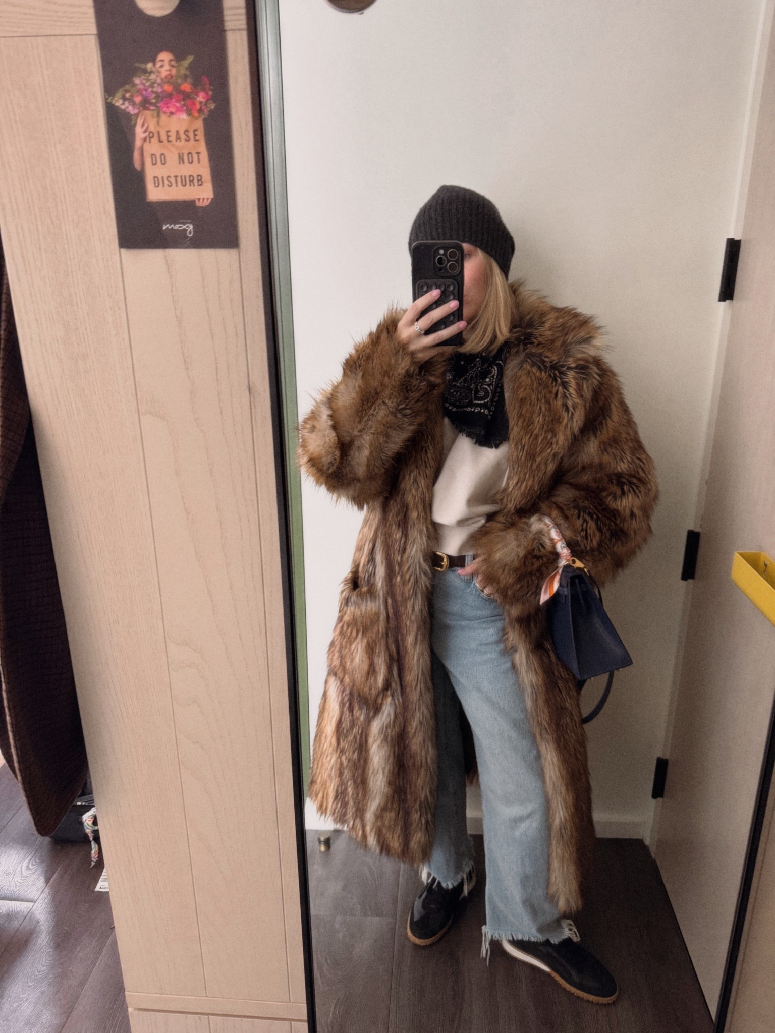 Faux fur coat (in XS/SMALL) so warm and chic!

#LTKTravel #LTKPetite #LTKOver40