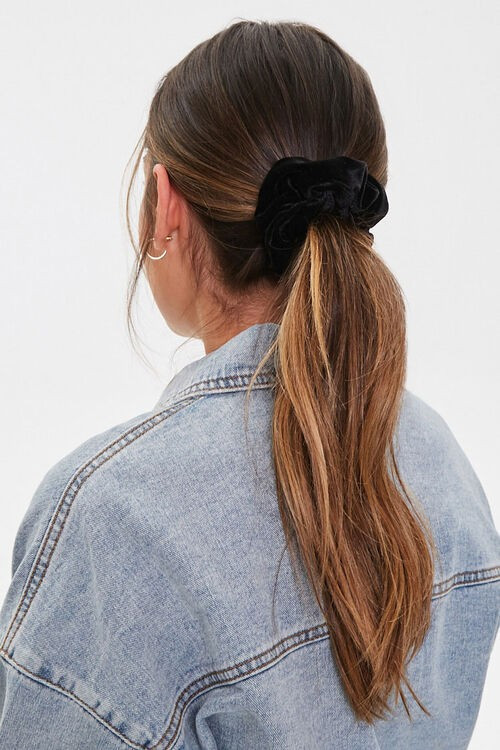 Velvet Knit Scrunchie | Forever 21 (US)