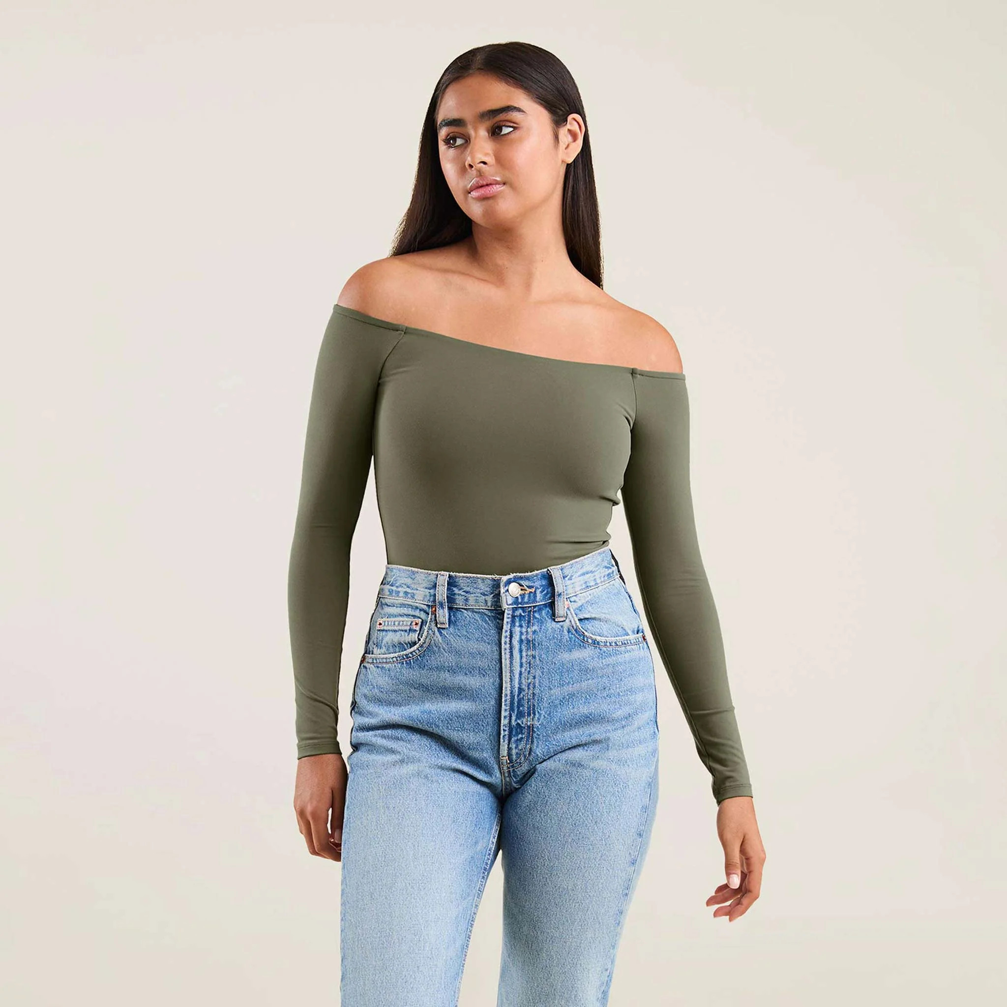 Off The Shoulder Bodysuit | Black | nuuds