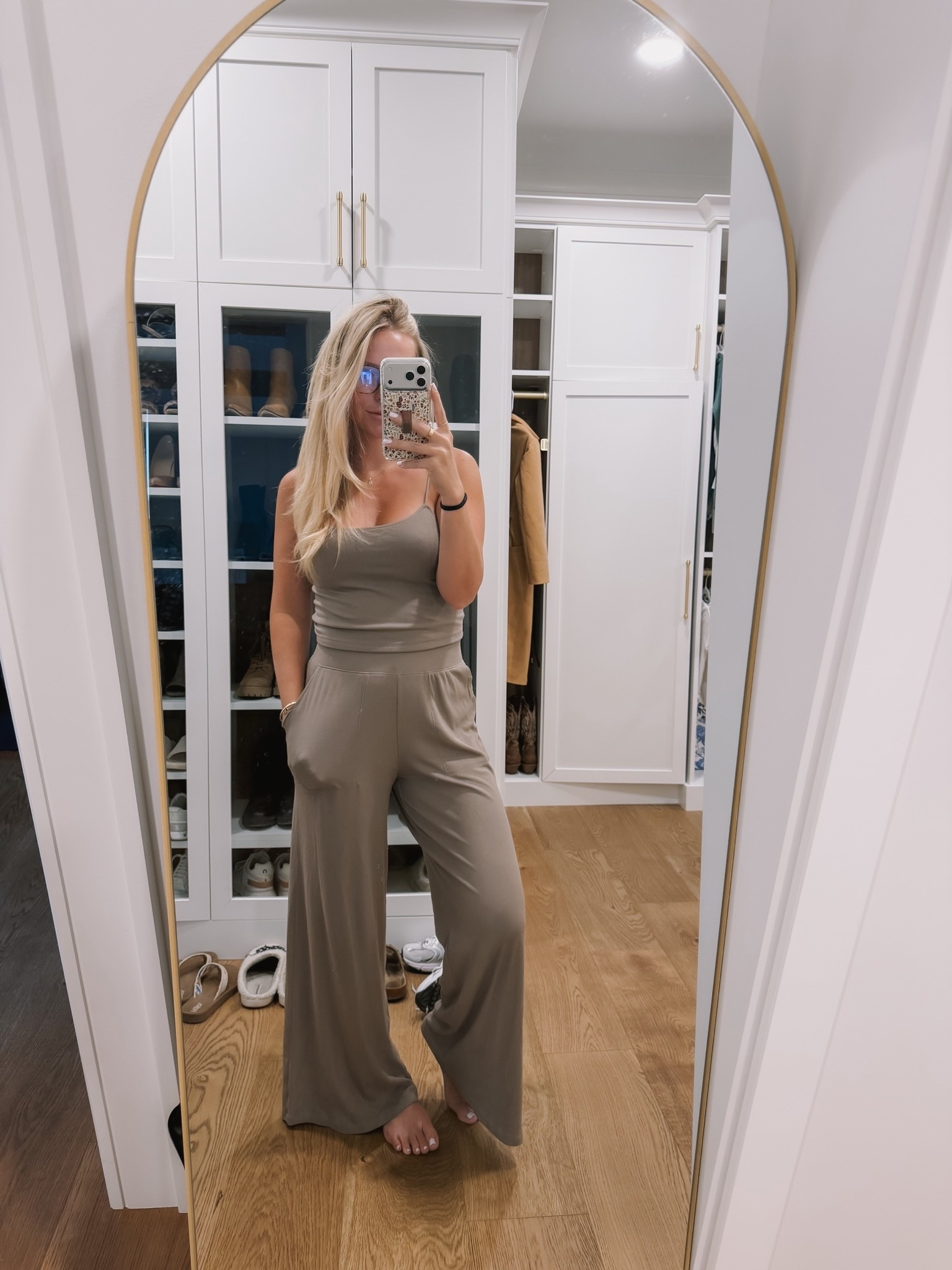 Friday nights at home in comfy clothes is superior to plans out

#LTKPetite #LTKmomlife