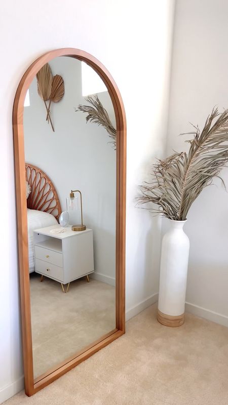SALE ALERT: My UO Tabitha Arc Floor Mirror dupe is on sale & under $175!

// Urban Outfitters Tabitha Arc Floor Mirror dupe, Target home, arc wood floor mirror, arch wood floor mirror, arch floor mirror, Urban Outfitters, affordable floor mirror, cheap floor mirror, boho home decor, neutral outfit, neutral fashion, neutral style, Nicole Neissany, Neutrally Nicole, neutrallynicole.com (5/13)

#LTKSaleAlert #LTKVideo #LTKHome