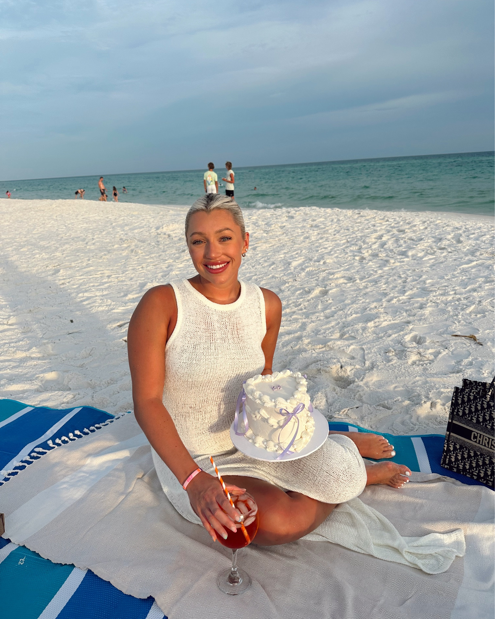 Bday fit 🤍🫶🏼🎂