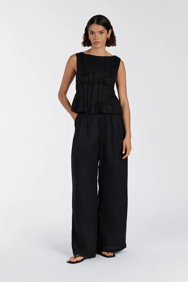 MANA BLACK PINTUCK TOP | DISSH