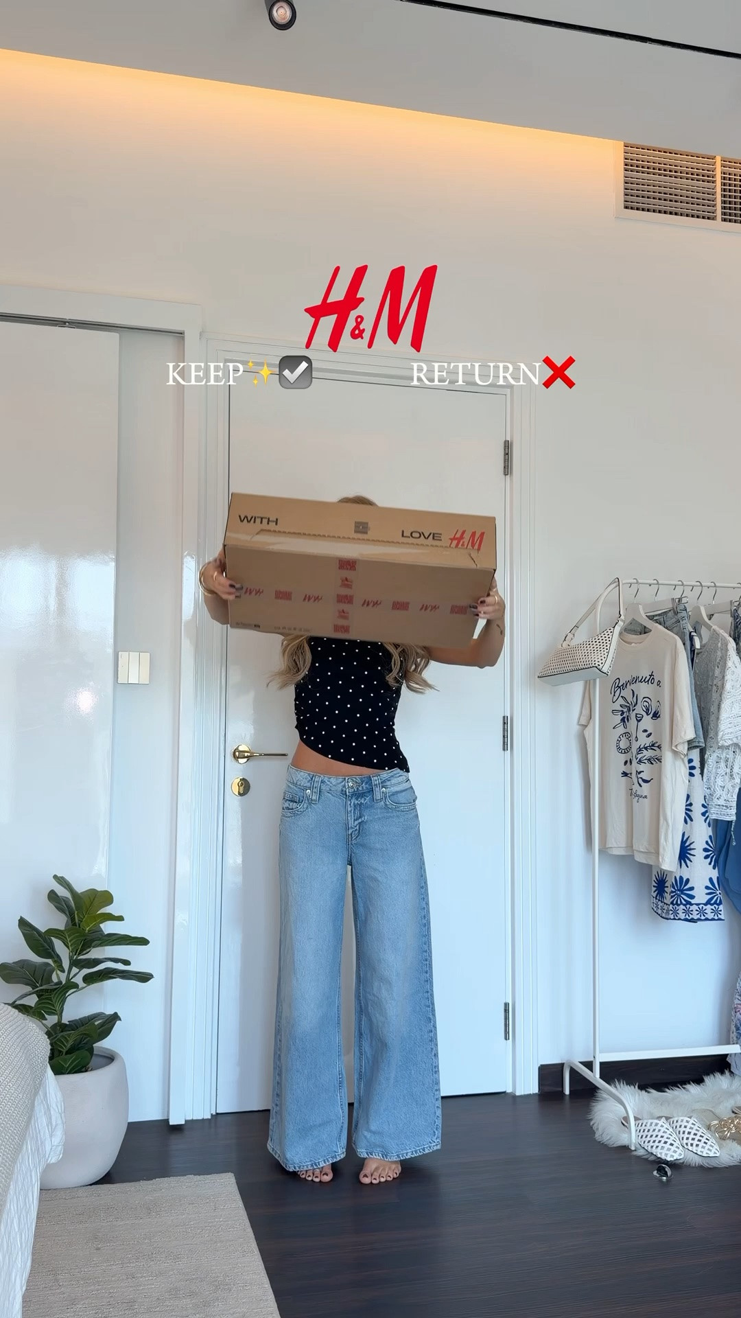 H&M NEW-IN TRY ON HAUL 🩵✨🐠
MY SIZES:
White dress in XS
denim dress in XS
wide leg jeans in size 6
flower top in size S
white lace shirt in size S
Flower dress in size XS
Jeans shorts in size 6
Tshirt in size M
Blue shorts and short both in size S
Bikini Both items in size S  
Blue white dress in size XS



#hm #hmhaul

#LTKsummer #LTKstyletip #LTKeurope