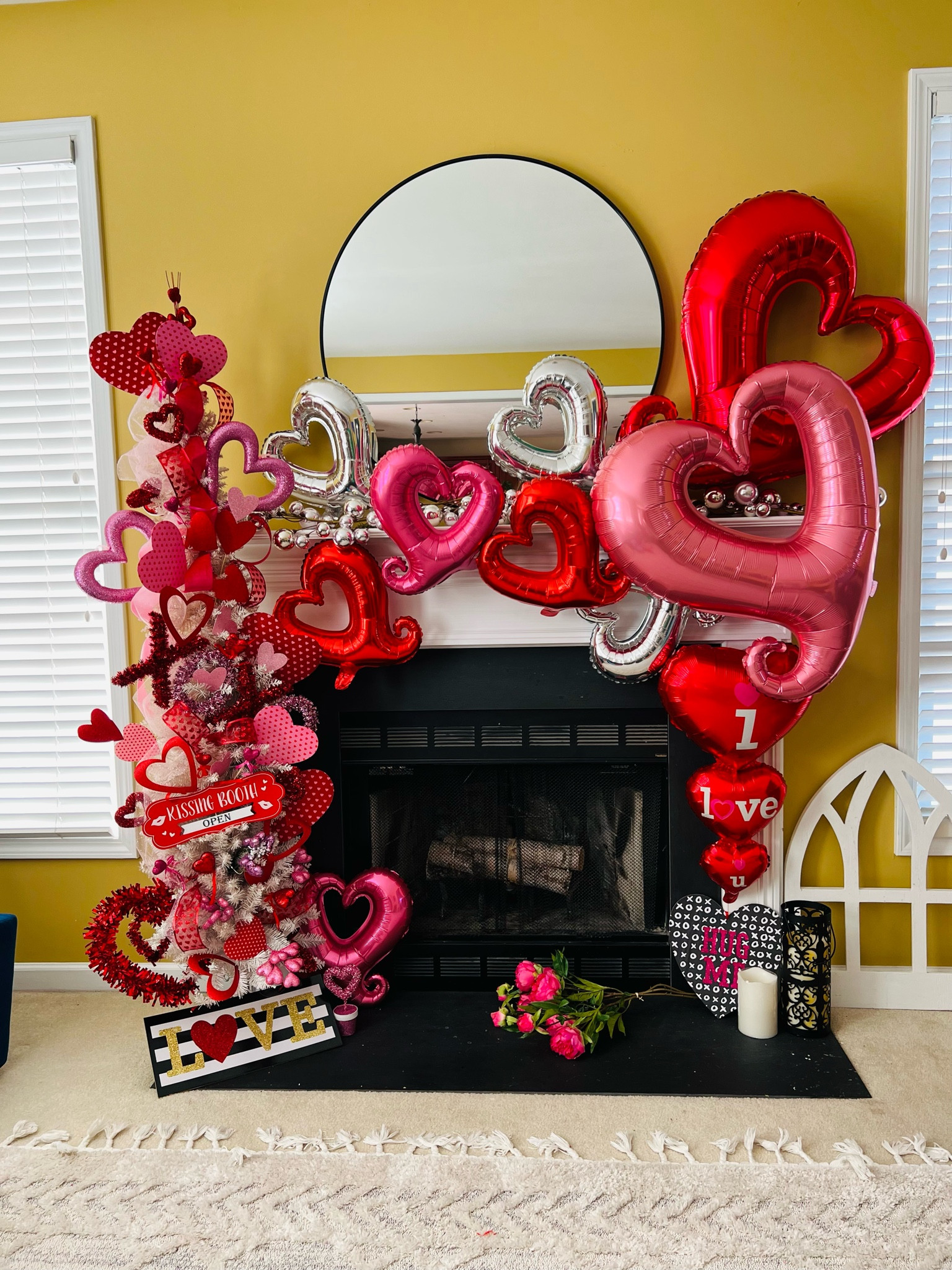Valentine’s balloons 

#LTKhome #LTKSeasonal