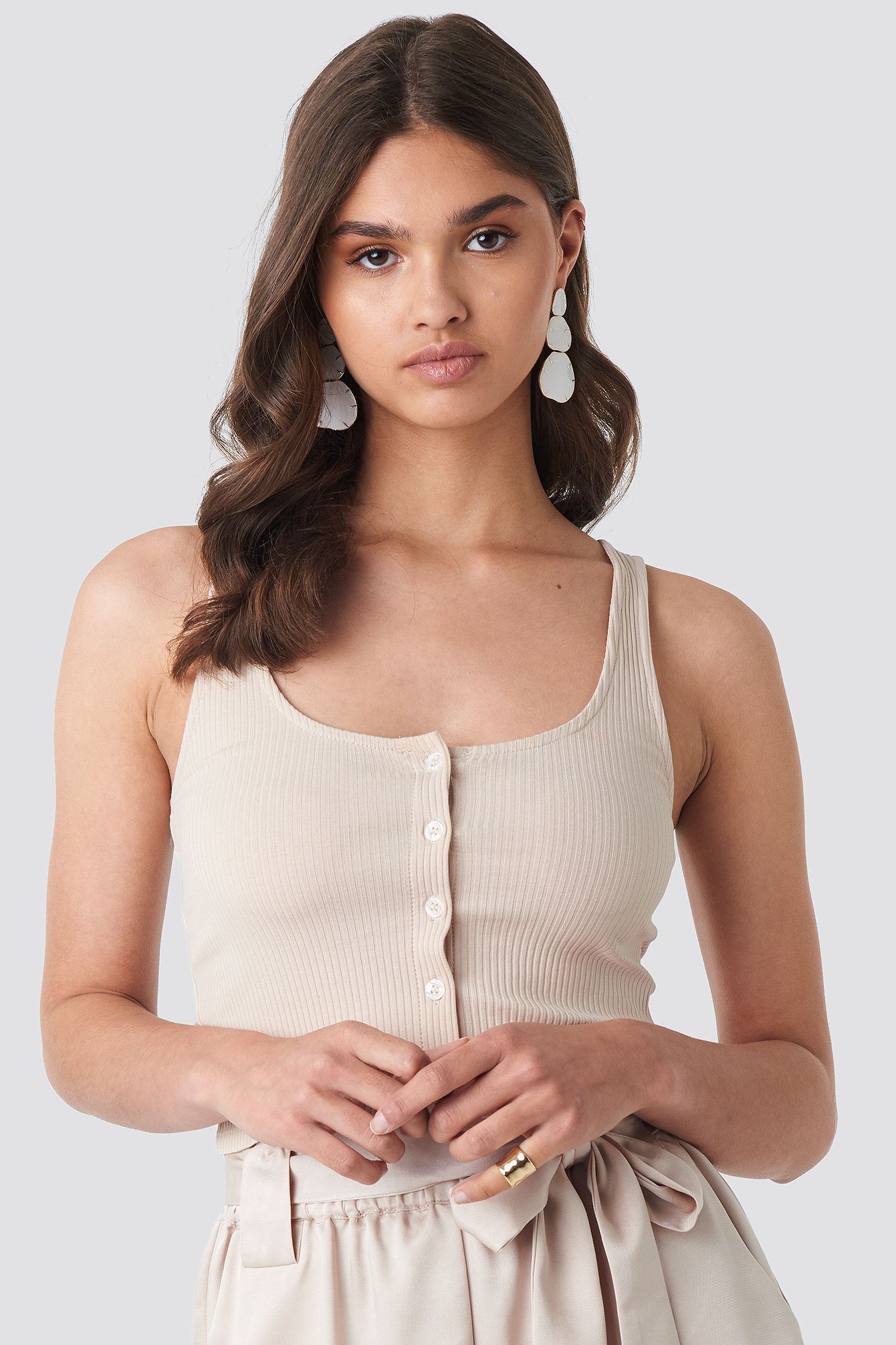 Ribbed Cropped Button Top Beige | NA-KD DE, AT, CH