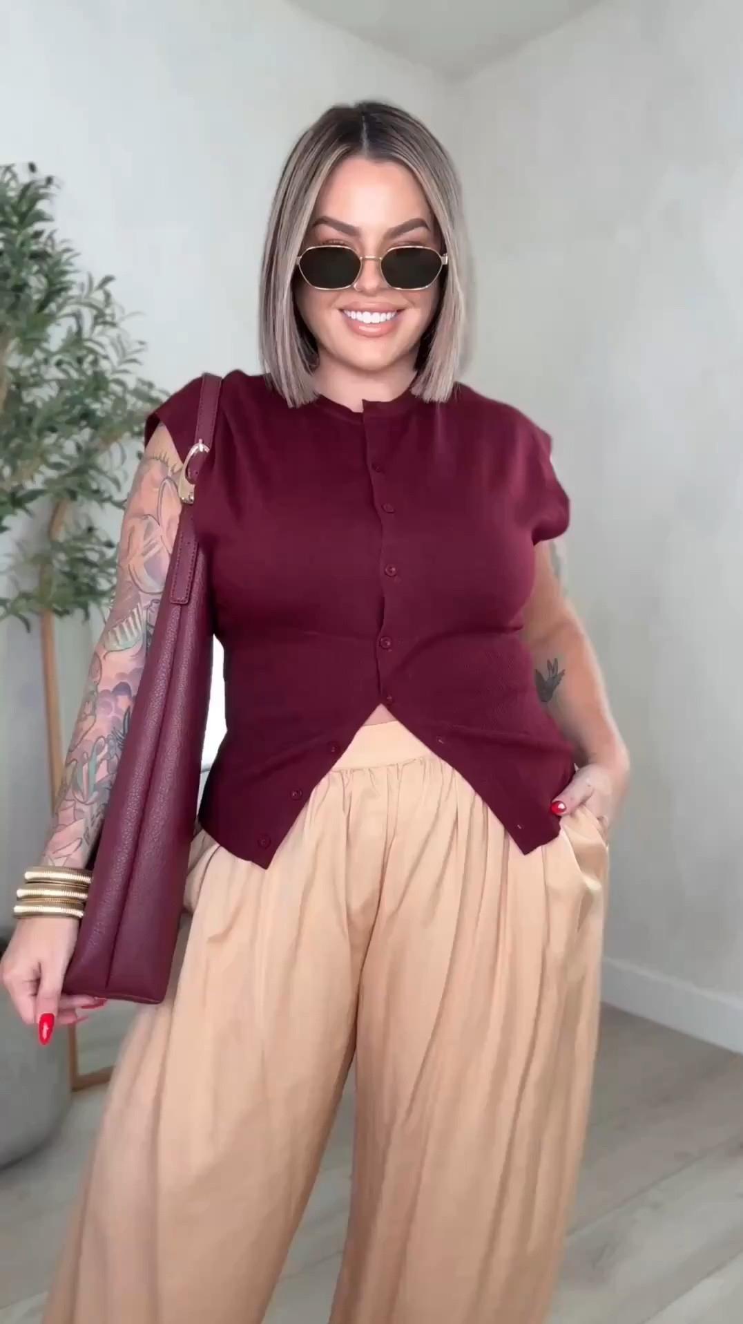 Maroon top L 
Tan balloon pants L 
Black pants xl 
Polka dot top xl 
Zara cream top xl 
Khaki pants xl 

Linked similar bags for the little black one mine is sold out. Also linked similar belt. 

Use code shayna15 on Cara bangles on Miranda Frye to save $ 

Business casual outfit ideas 
#amazon #macys #zara

Follow my shop @shaynaslife on the @shop.LTK app to shop this post and get my exclusive app-only content!

#liketkit 
@shop.ltk
https://liketk.it/6kQe9

Follow my shop @shaynaslife on the @shop.LTK app to shop this post and get my exclusive app-only content!

#liketkit 
@shop.ltk
https://liketk.it/6llBB
