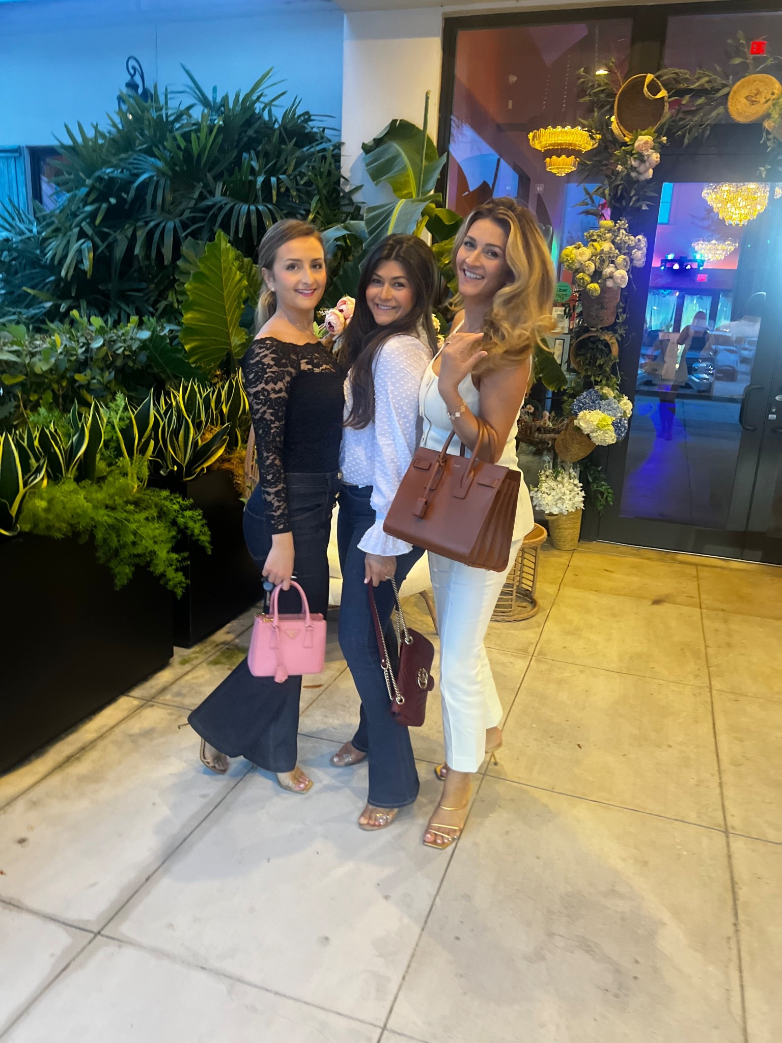 Ladies night out 

#LTKStyleTip