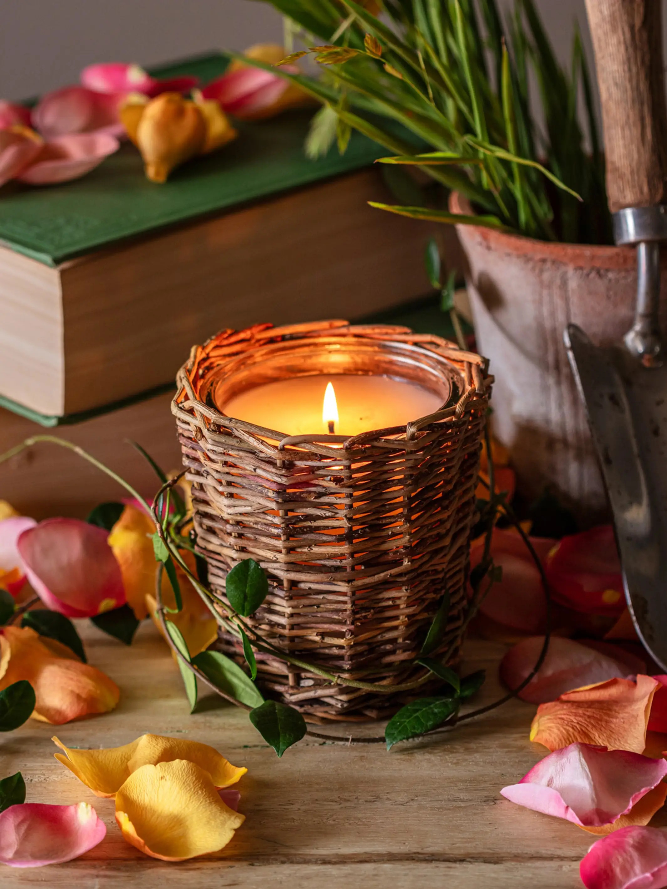 French Wicker Candle | Natural Life