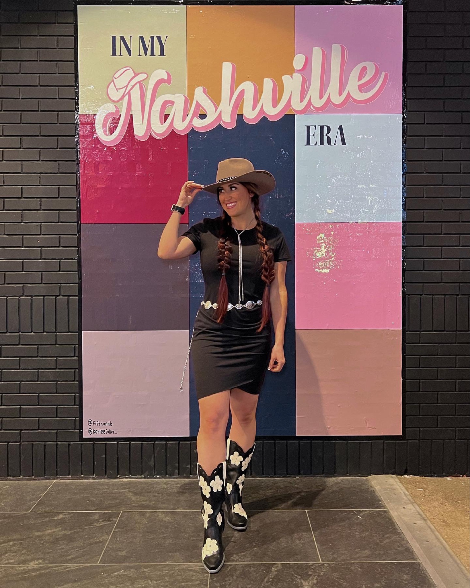 In my cowgirl era 🤠👢

Nashville outfit
Cowgirl outfit inspo
Floral cowboy boots
Cute cowboy boots
Black white cowboy boots
Cowgirl boots
Circus cowboy boots
Coastal cowgirl
Western belt
Cowgirl belt
Western outfit
Black short sleeve dress
Ruched dress
Black summer dress
Cowgirl hat
Western hat

#LTKtravel #LTKshoecrush #LTKstyletip