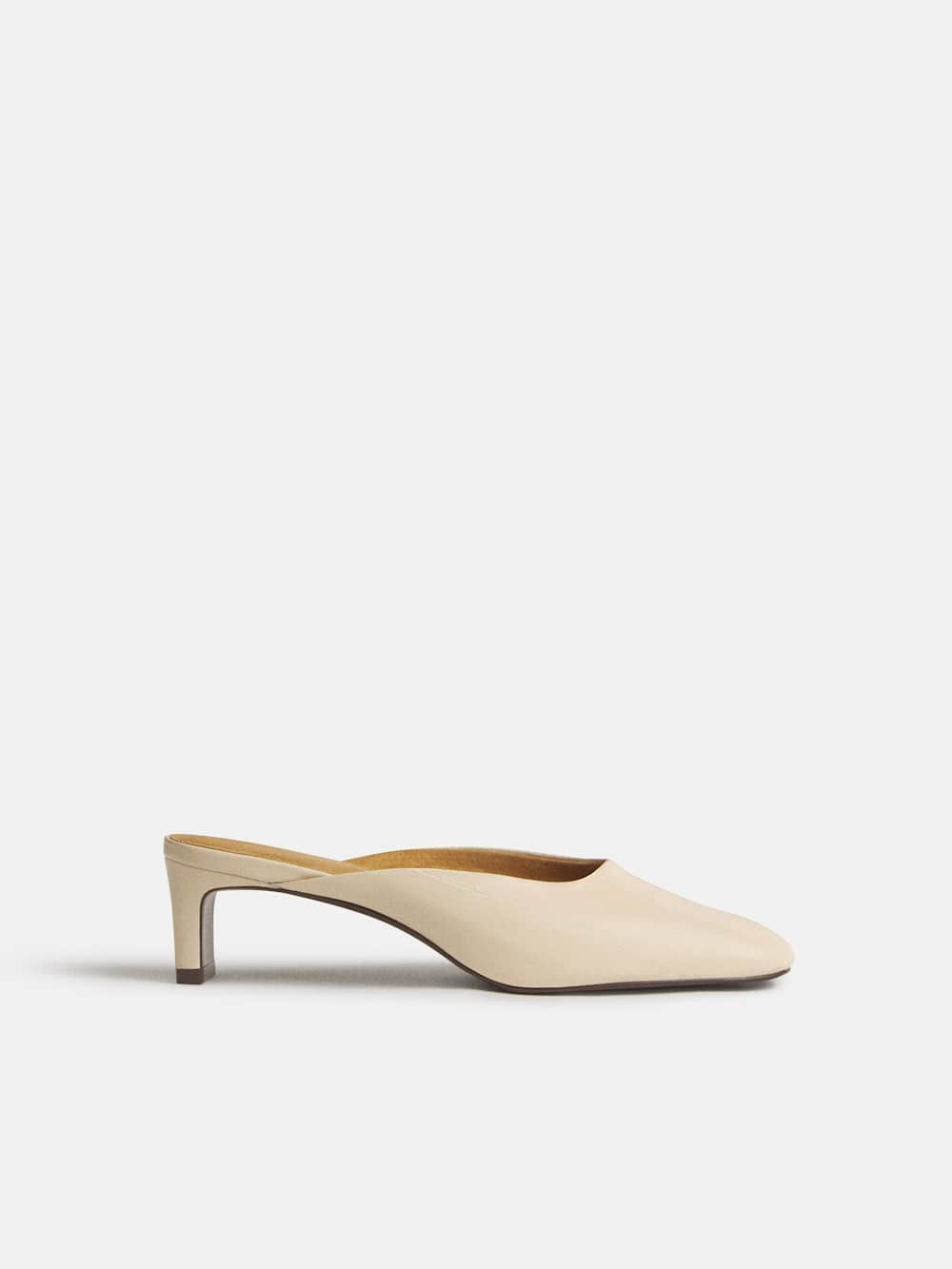 Reformation Inez Heeled Mule 6 | Reformation (Global)