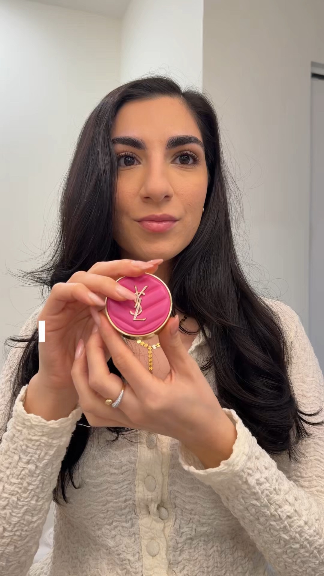 Ysl makeup
Ysl candy glaze
Ysl lip liners
Ysl blush 