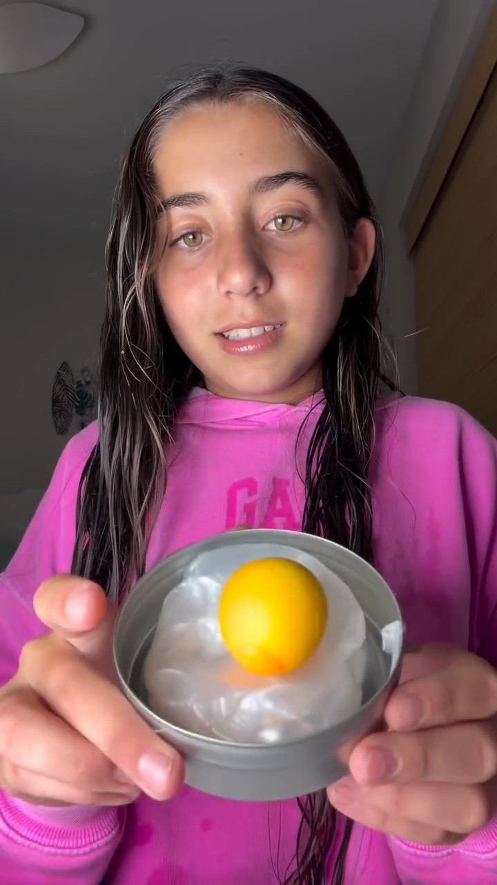 🍳Crazy Aaron’s Egg Putty 🍳- there is a FUN Surprise inside this putty 💛🍳✨🥳 
#crazyaarons #crazyaaronsthinkingputty #putty #slimeasmr #viraltrend