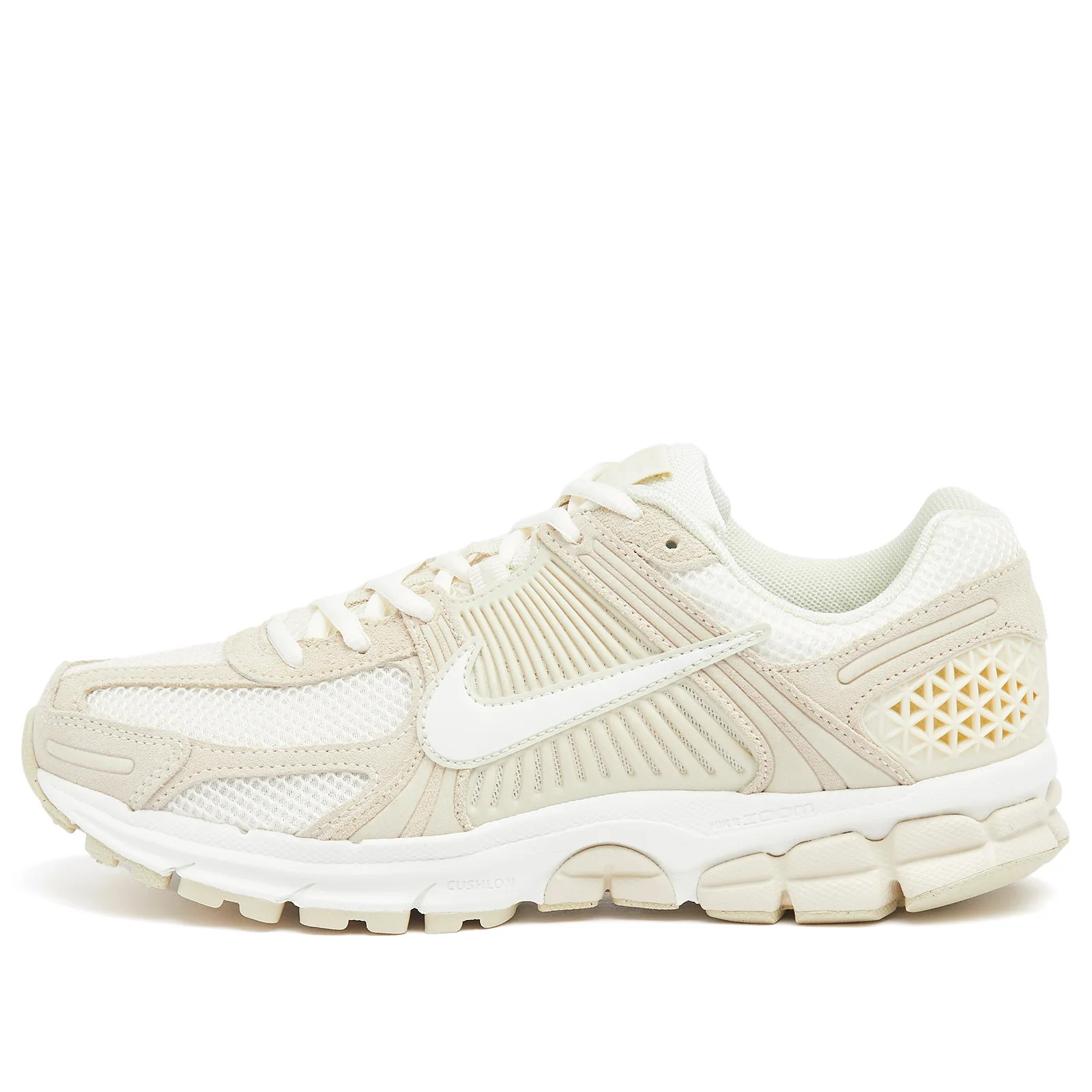 Nike Women's Zoom Vomero 5 Sde W Sneaker in Beach/Khaki/Ivory, Size UK 6 | END. Clothing