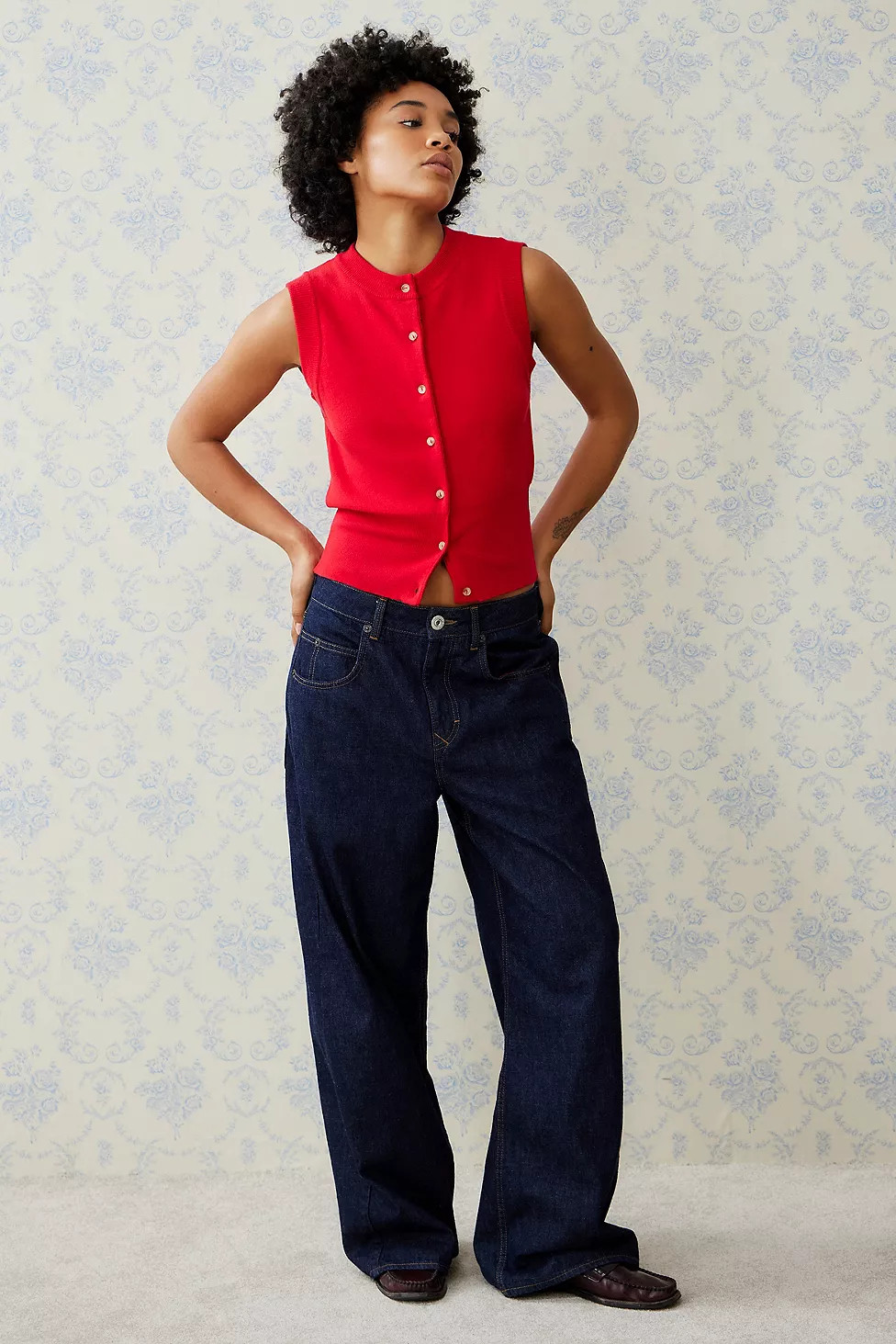 UO Sleeveless Cardigan | Urban Outfitters UK