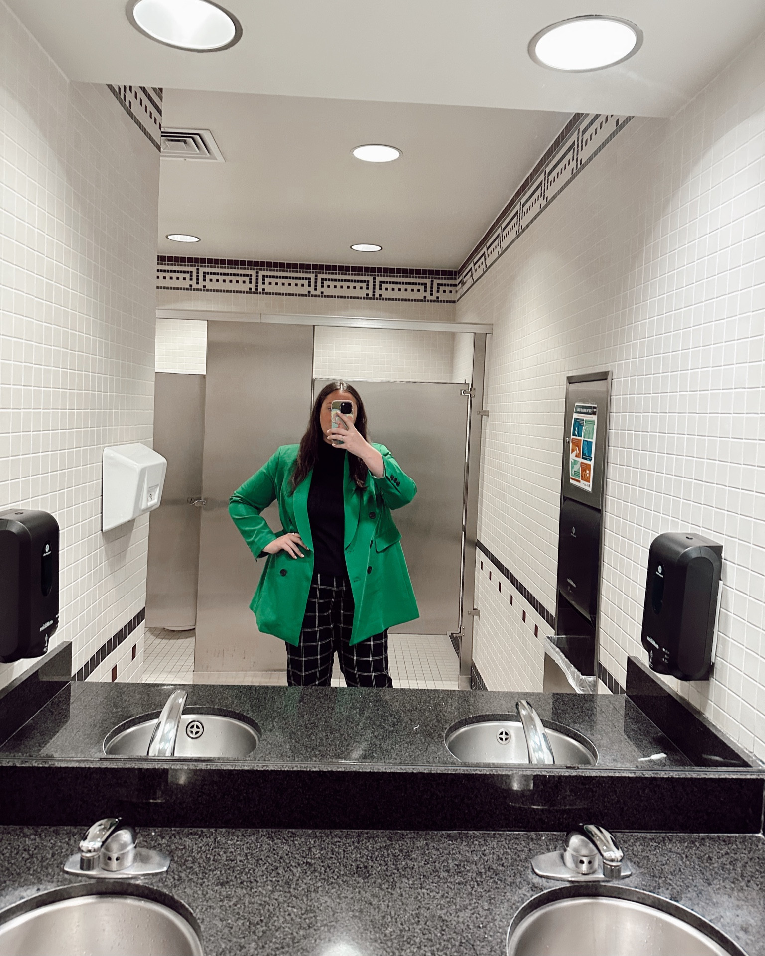 Rocking green ✅ at my first CLE as an attorney 

#LTKworkwear #LTKmidsize