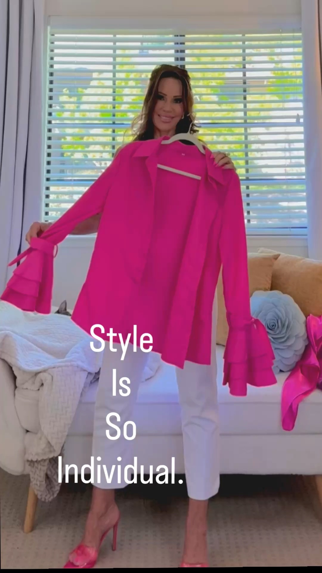 This blouse says STATEMENT!!
#fashionresls
#influencer
#pink
#trending

#LTKgrwm #LTKootd #LTKSeasonal