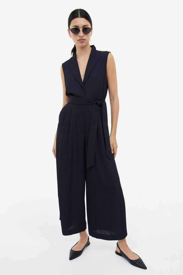 Tailored jumpsuit | H&M (UK, MY, IN, SG, PH, TW, HK)