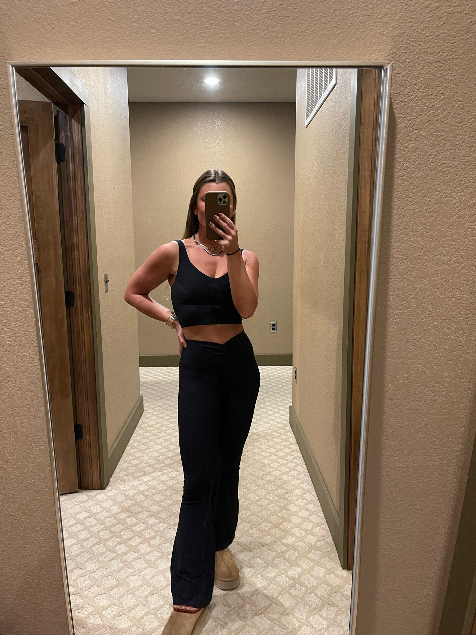 Aerie leggings and workout top, Black Friday sale 

#LTKHoliday #LTKGiftGuide #LTKSeasonal