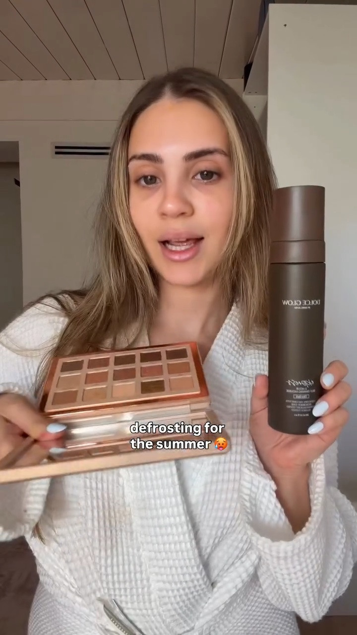 setting my summer siren free 🧜‍♀️ one self tan at a time 

#makeuptransformation #transition #selftan #defrostingforsummer #miamicreator