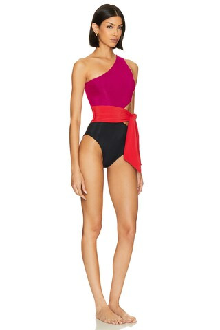 Carlie One Piece
                    
                    BEACH RIOT | Revolve Clothing (Global)